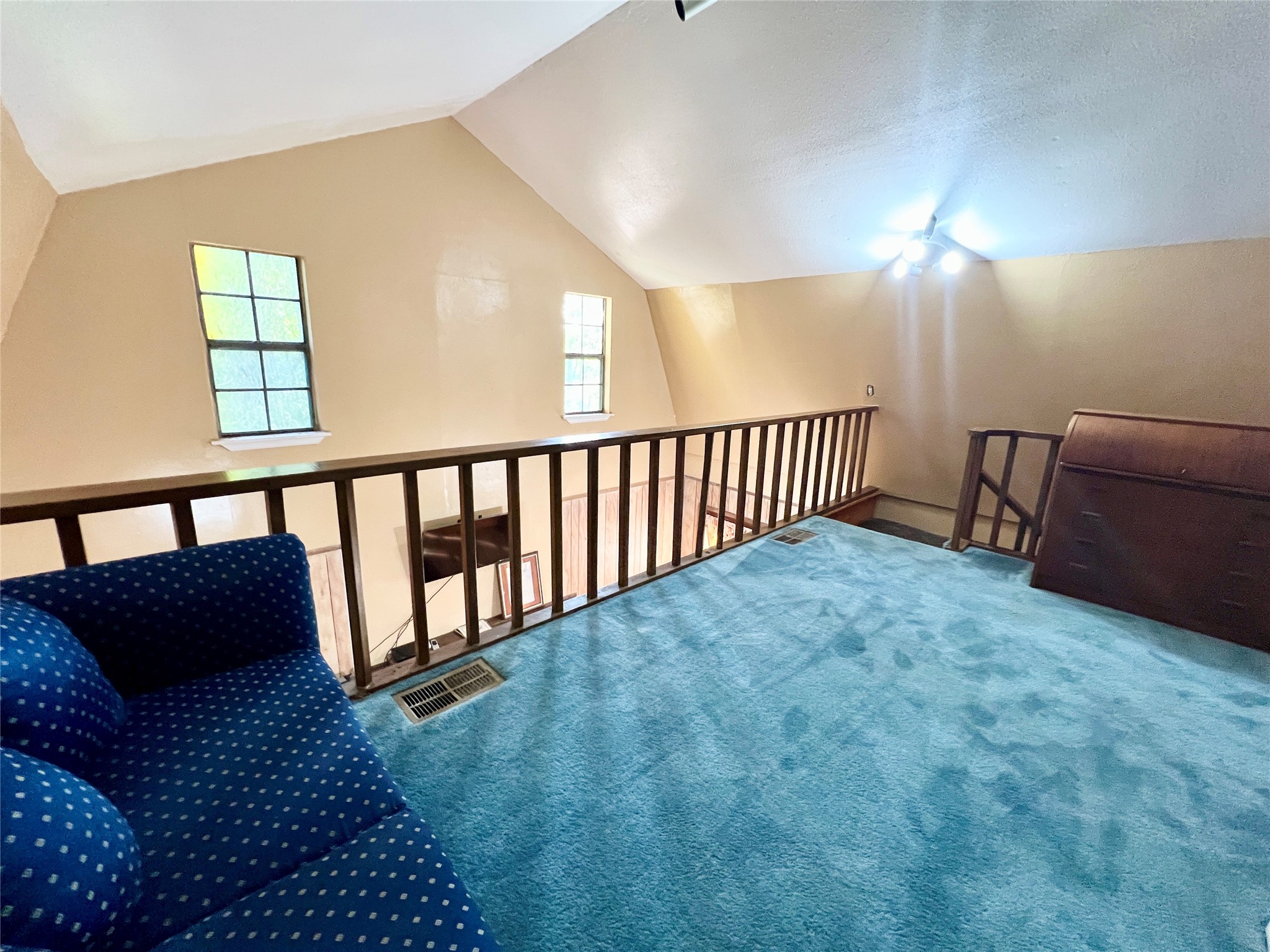 1 Hilltop Circle Property Photo 35
