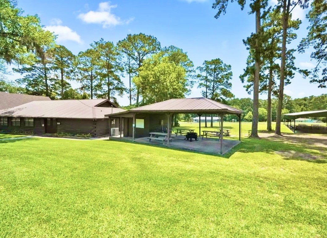 1 Hilltop Circle Property Photo 37
