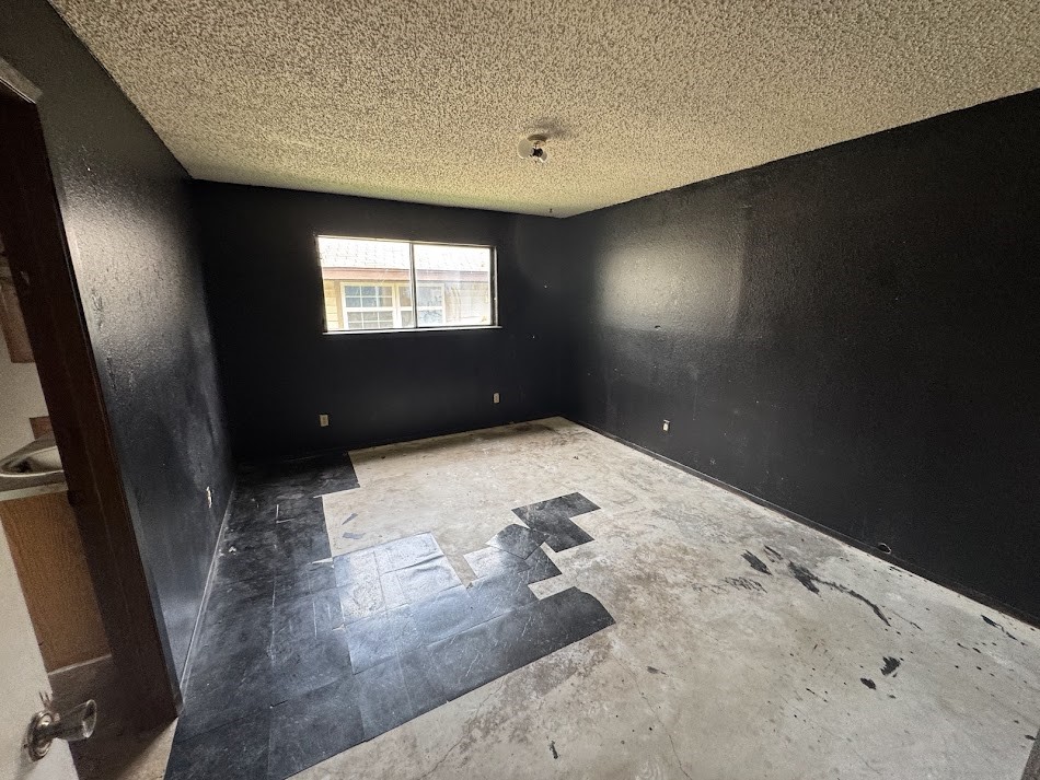2101 Corona Drive Property Photo 6