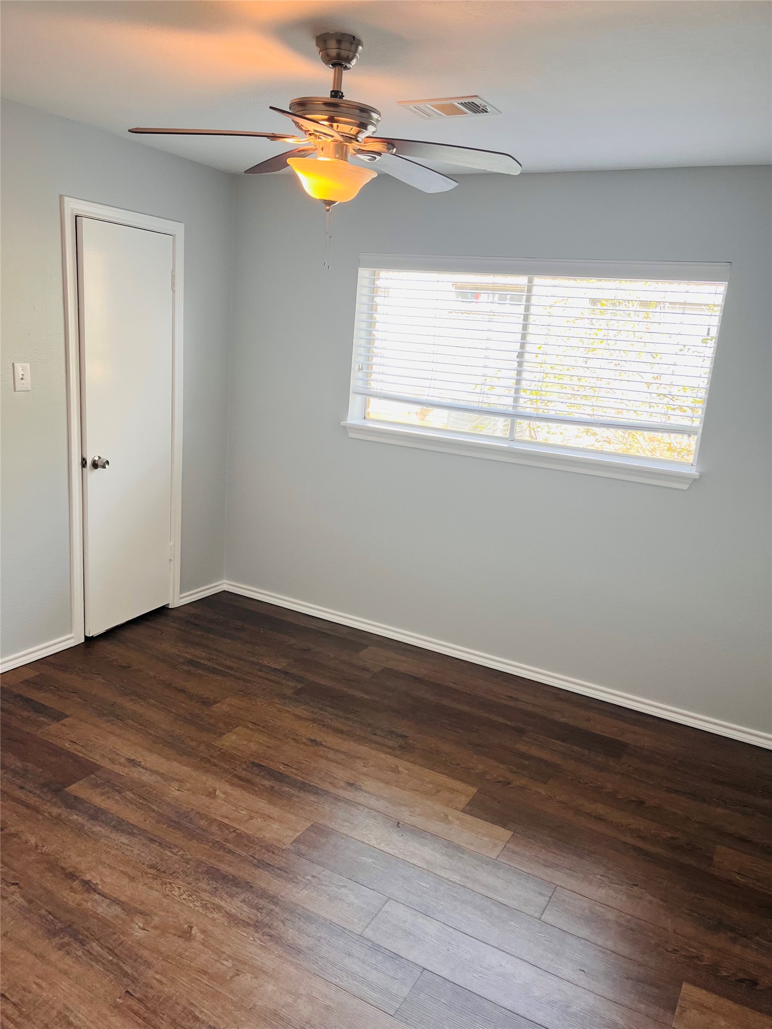 3910 Hidden Glen Drive Property Photo 15