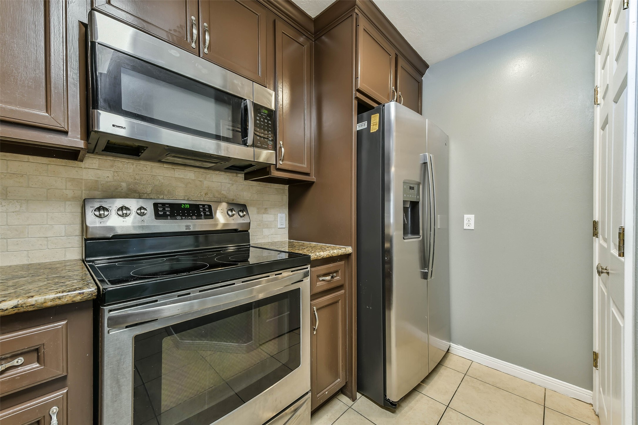 2501 Gulf Freeway 243d Property Photo 14