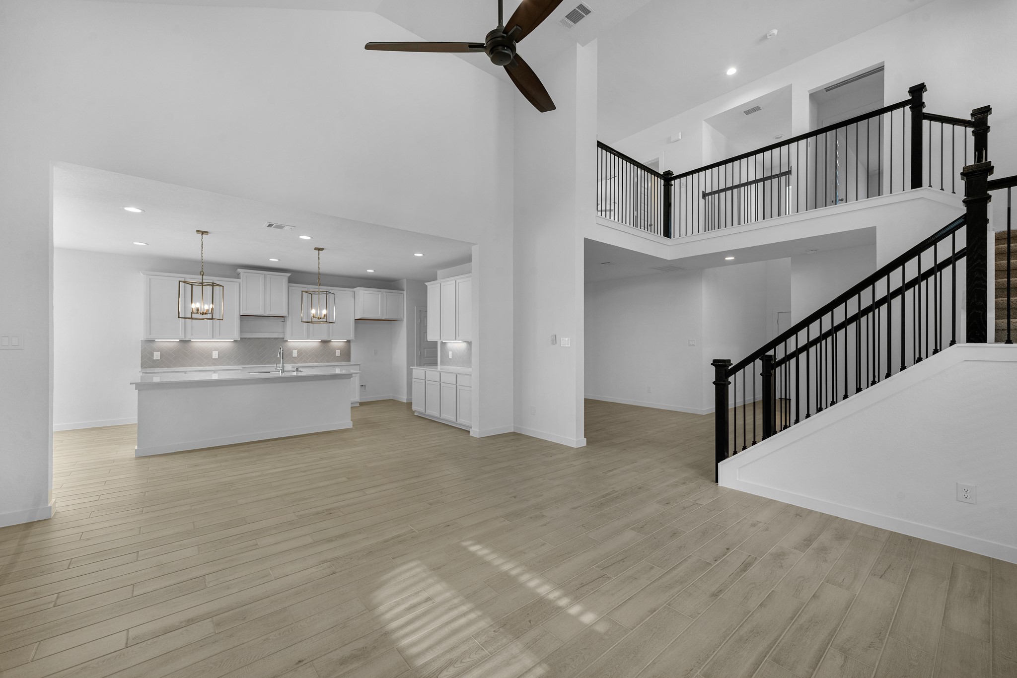 21723 Cisco Point Lane Property Photo 7