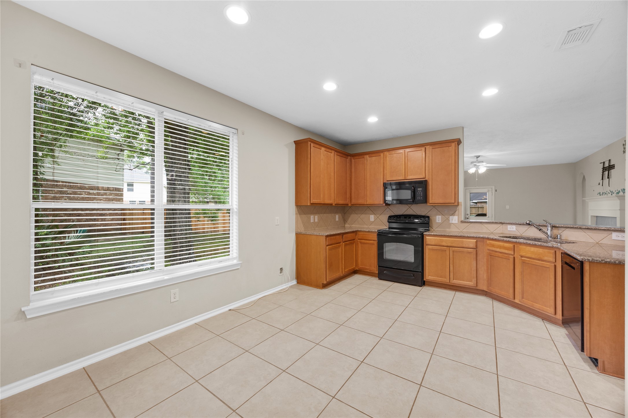 17630 Durham Ridge Lane Property Photo 10