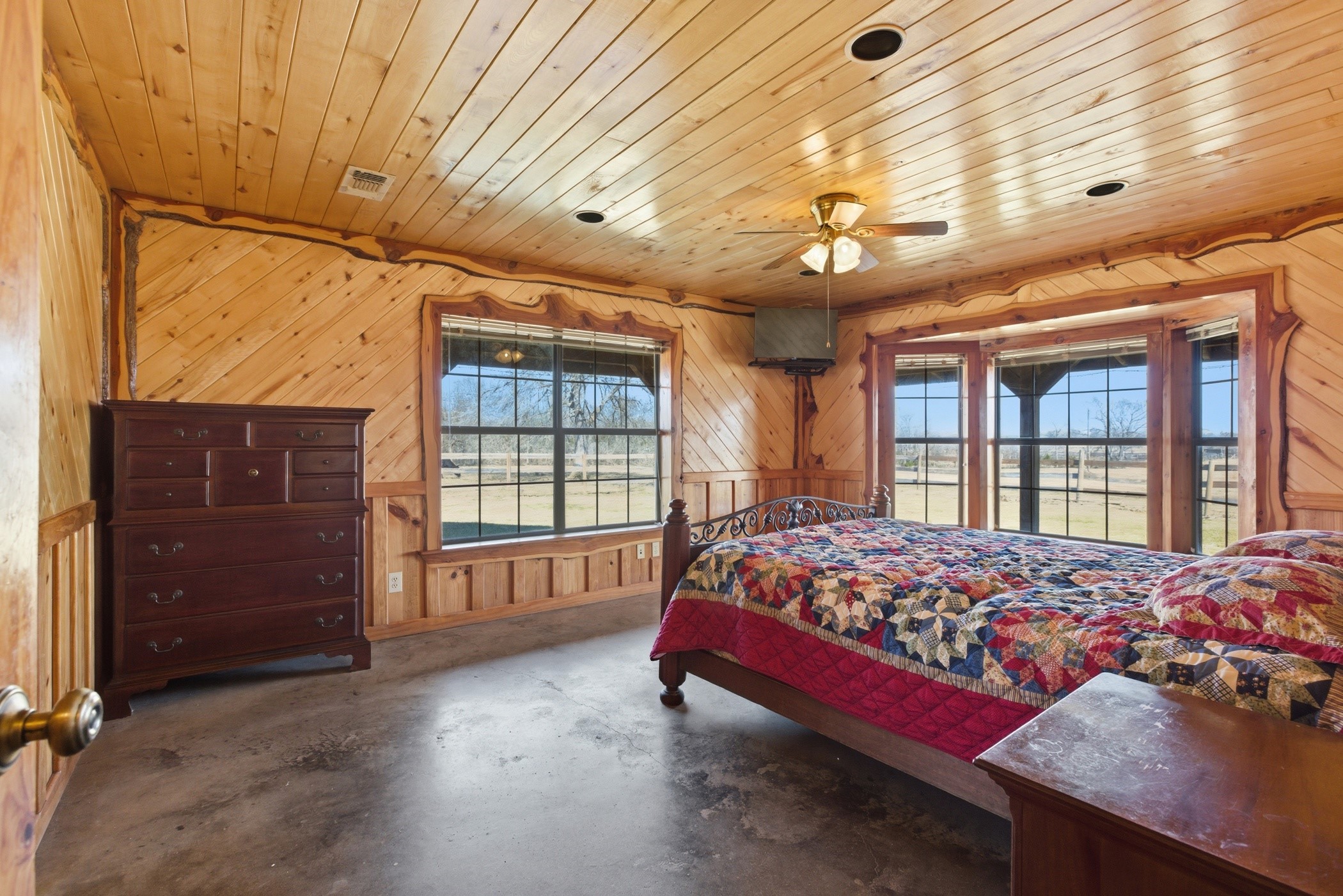27185 Muckelroy Road Property Photo 13