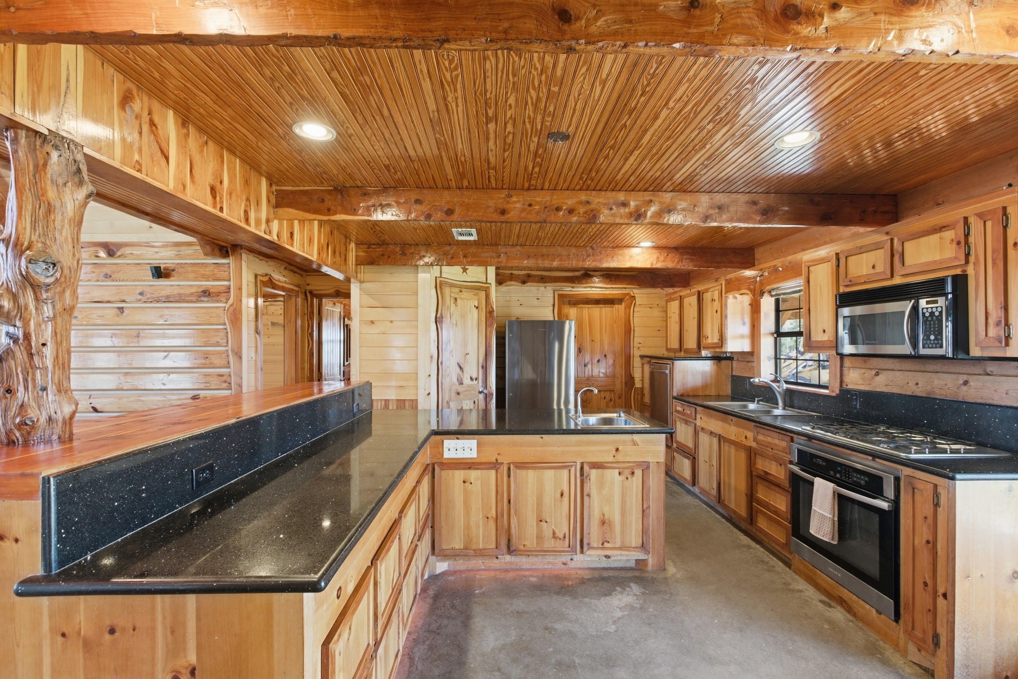 27185 Muckelroy Road Property Photo 27