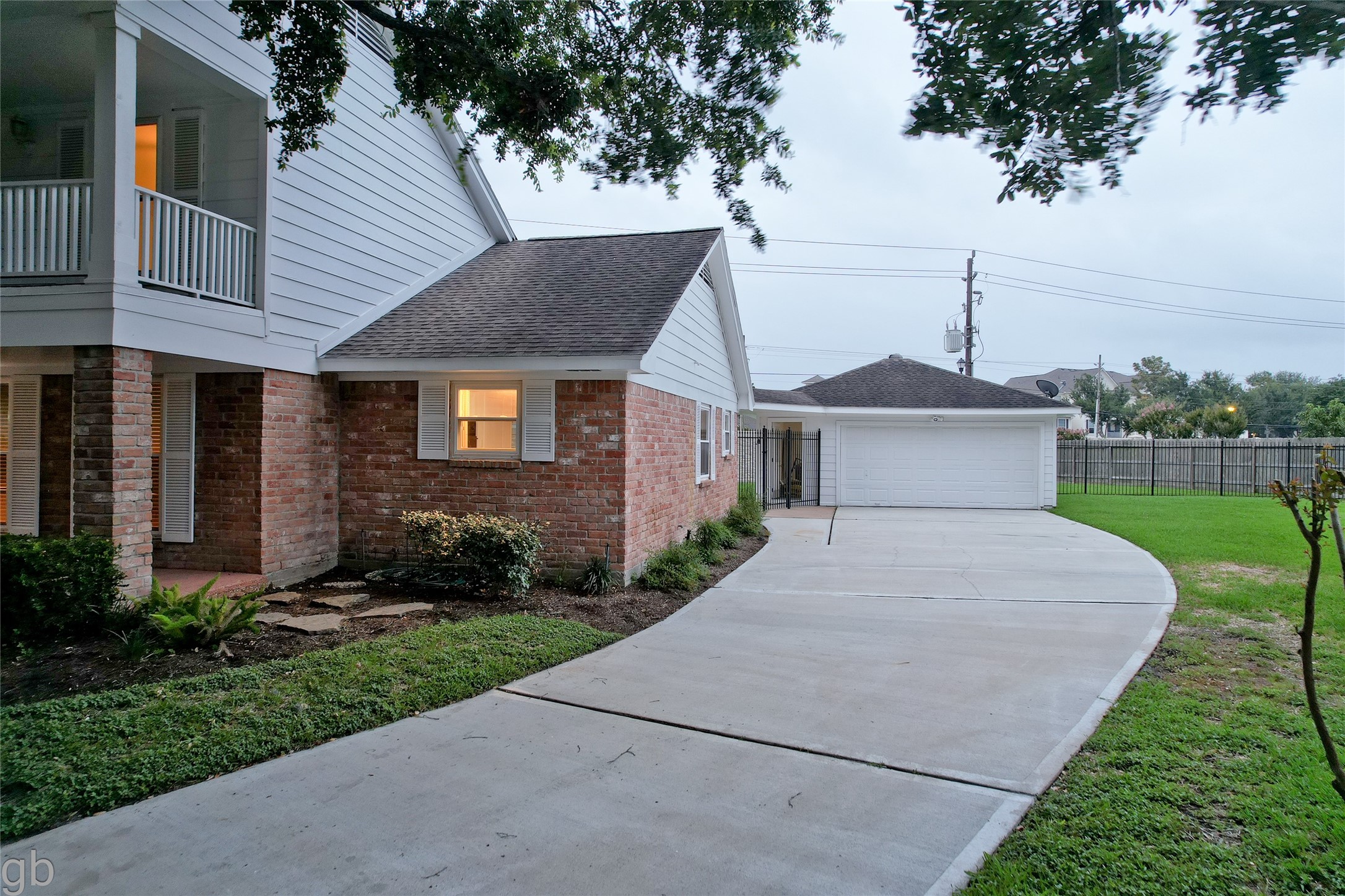 3110 Chippendale Court Property Photo 4