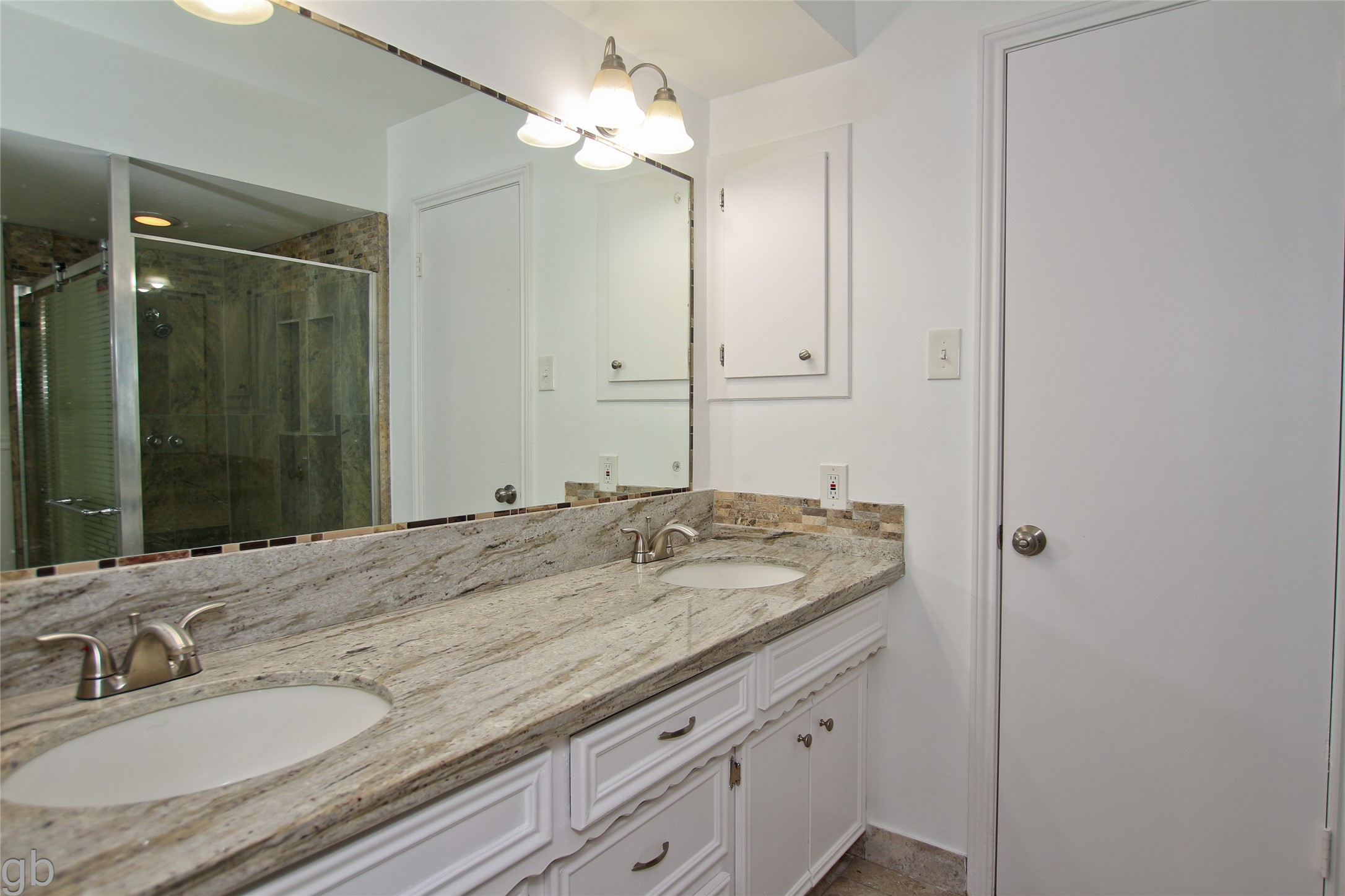 3110 Chippendale Court Property Photo 25