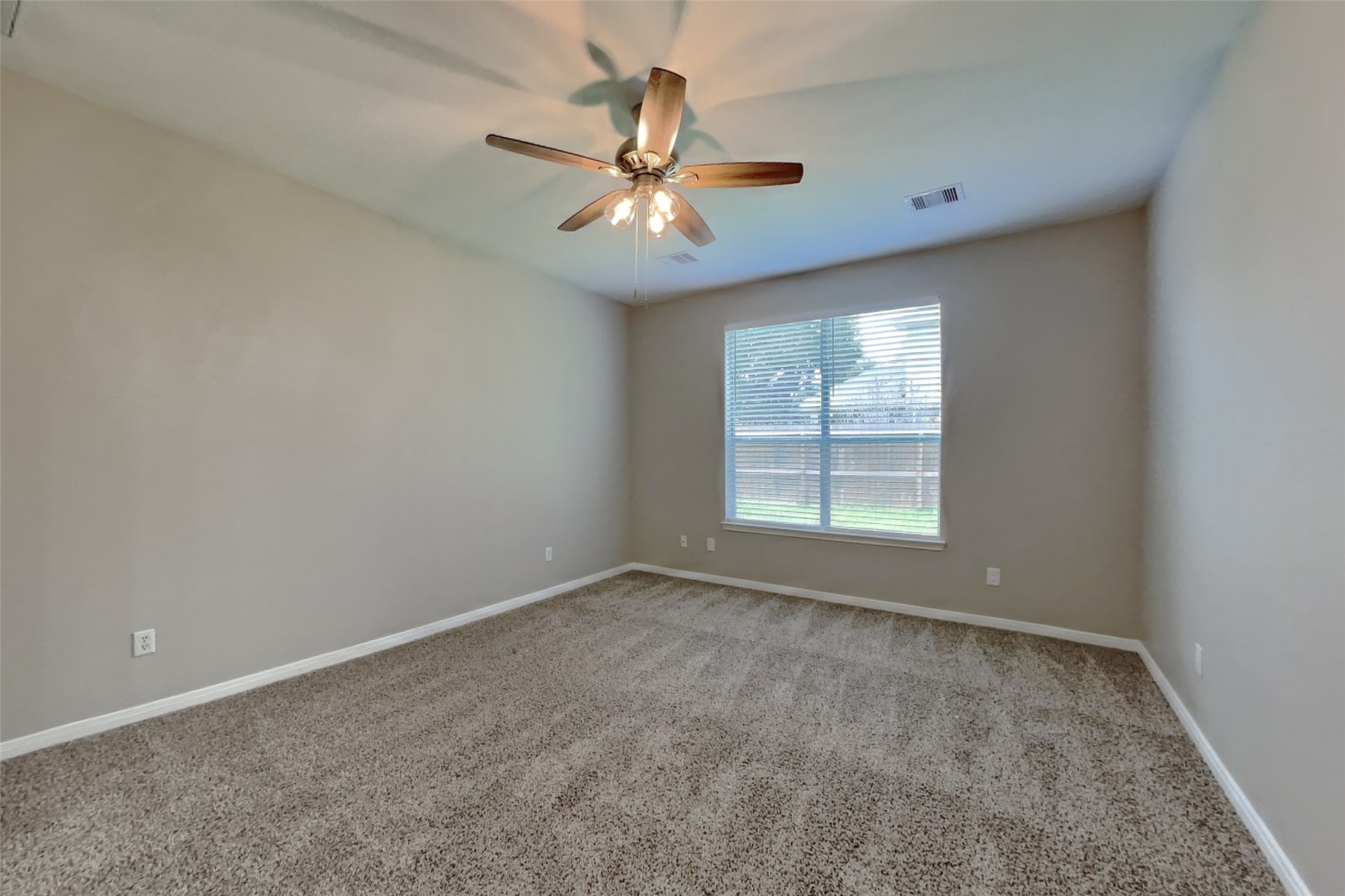 4811 Beaver Pond Circle Property Photo 8