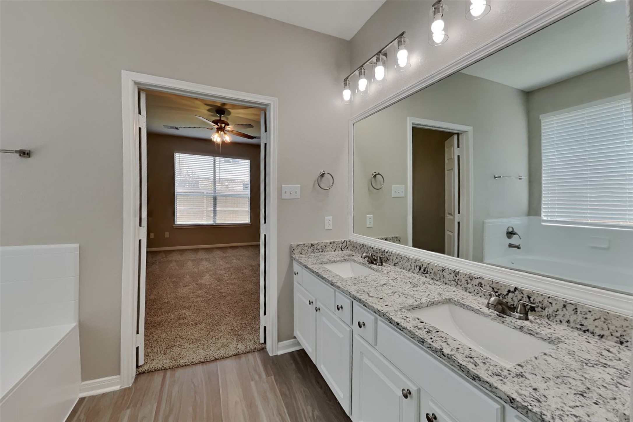 4811 Beaver Pond Circle Property Photo 10