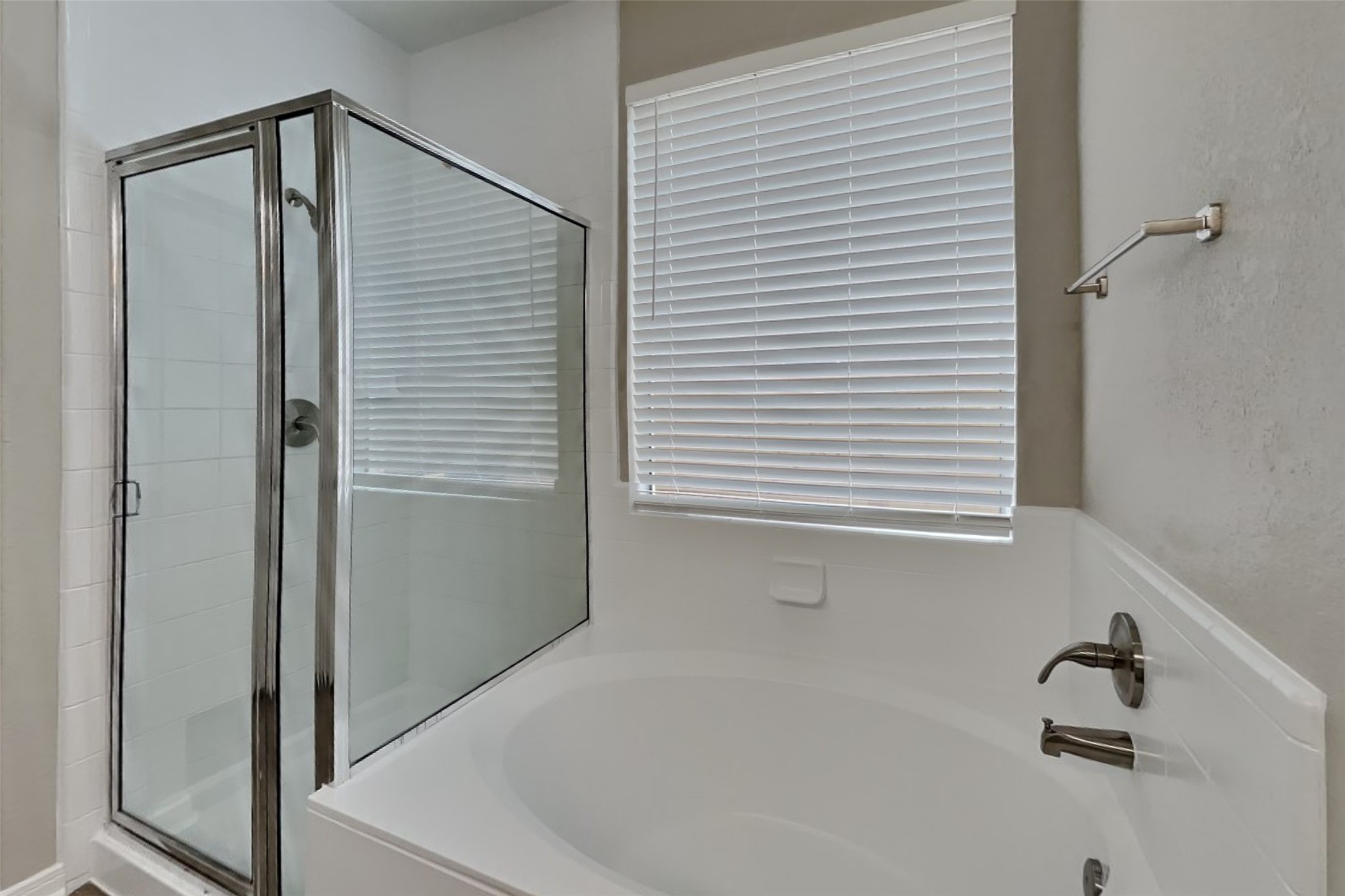 4811 Beaver Pond Circle Property Photo 11