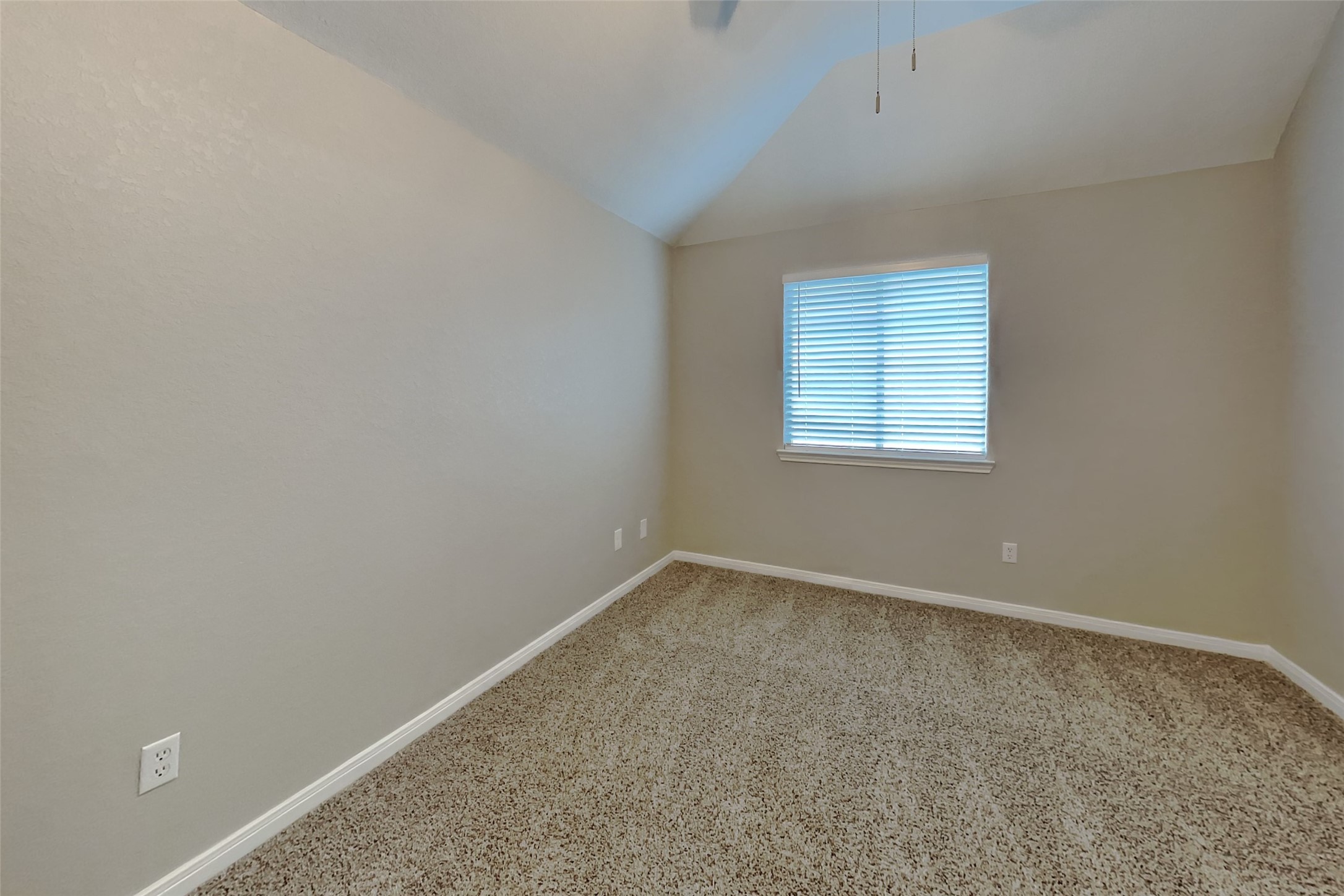4811 Beaver Pond Circle Property Photo 14