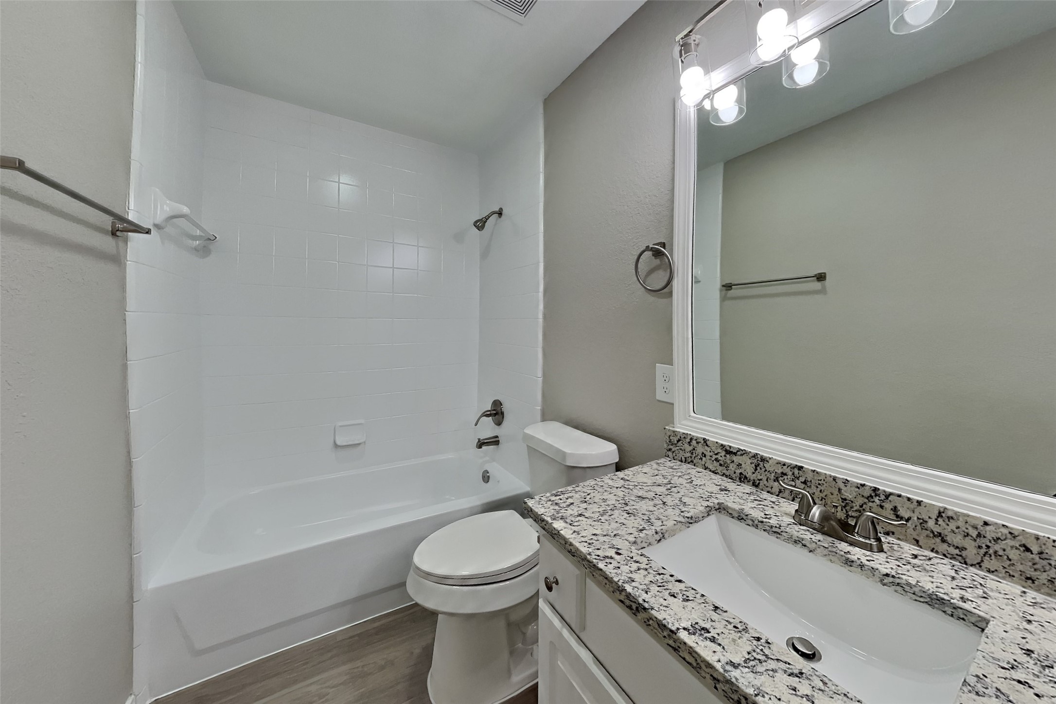 4811 Beaver Pond Circle Property Photo 15
