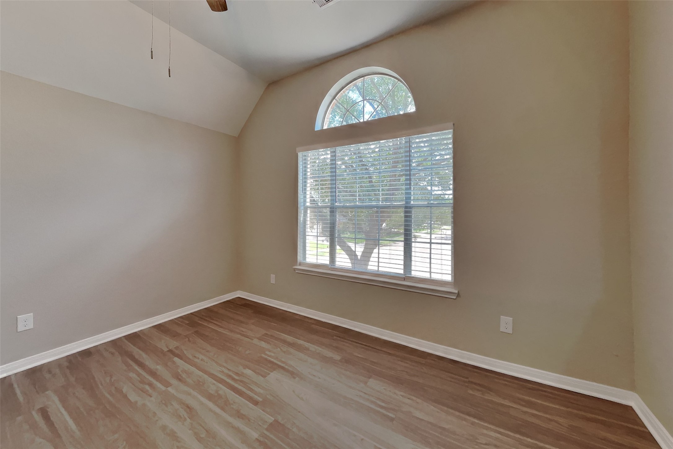 4811 Beaver Pond Circle Property Photo 16