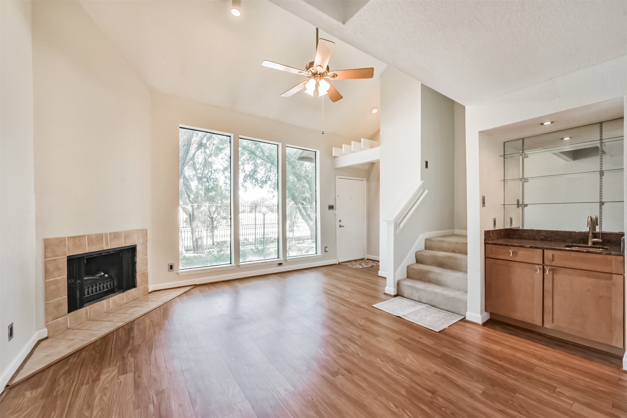 2601 S Braeswood Boulevard 105 Property Photo 4