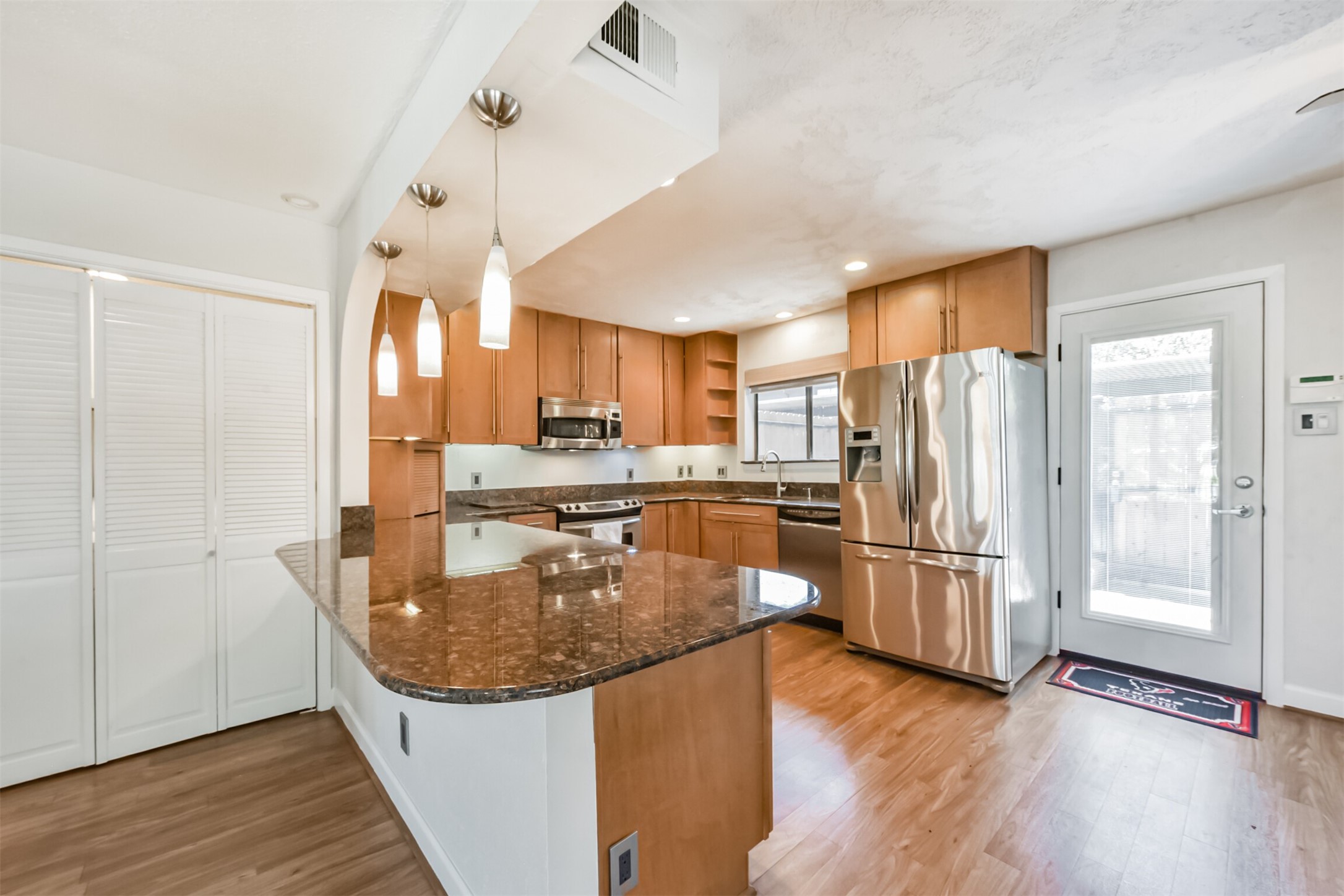 2601 S Braeswood Boulevard 105 Property Photo 6