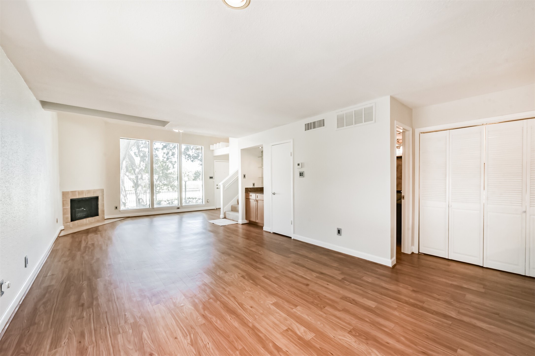 2601 S Braeswood Boulevard 105 Property Photo 17