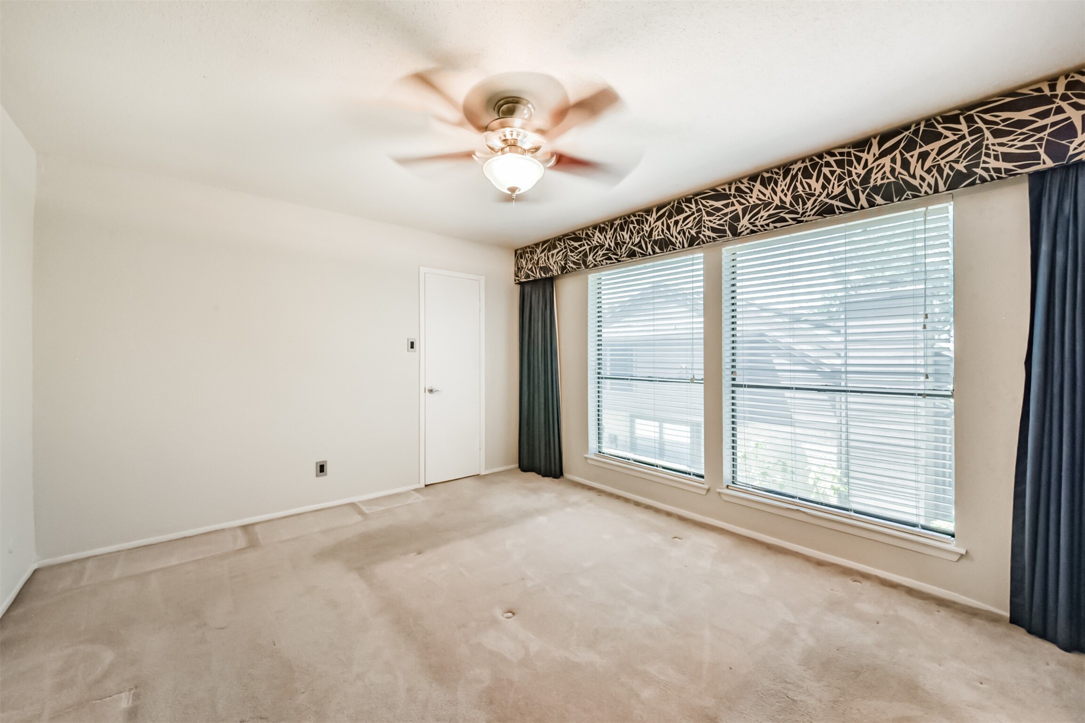 2601 S Braeswood Boulevard 105 Property Photo 25
