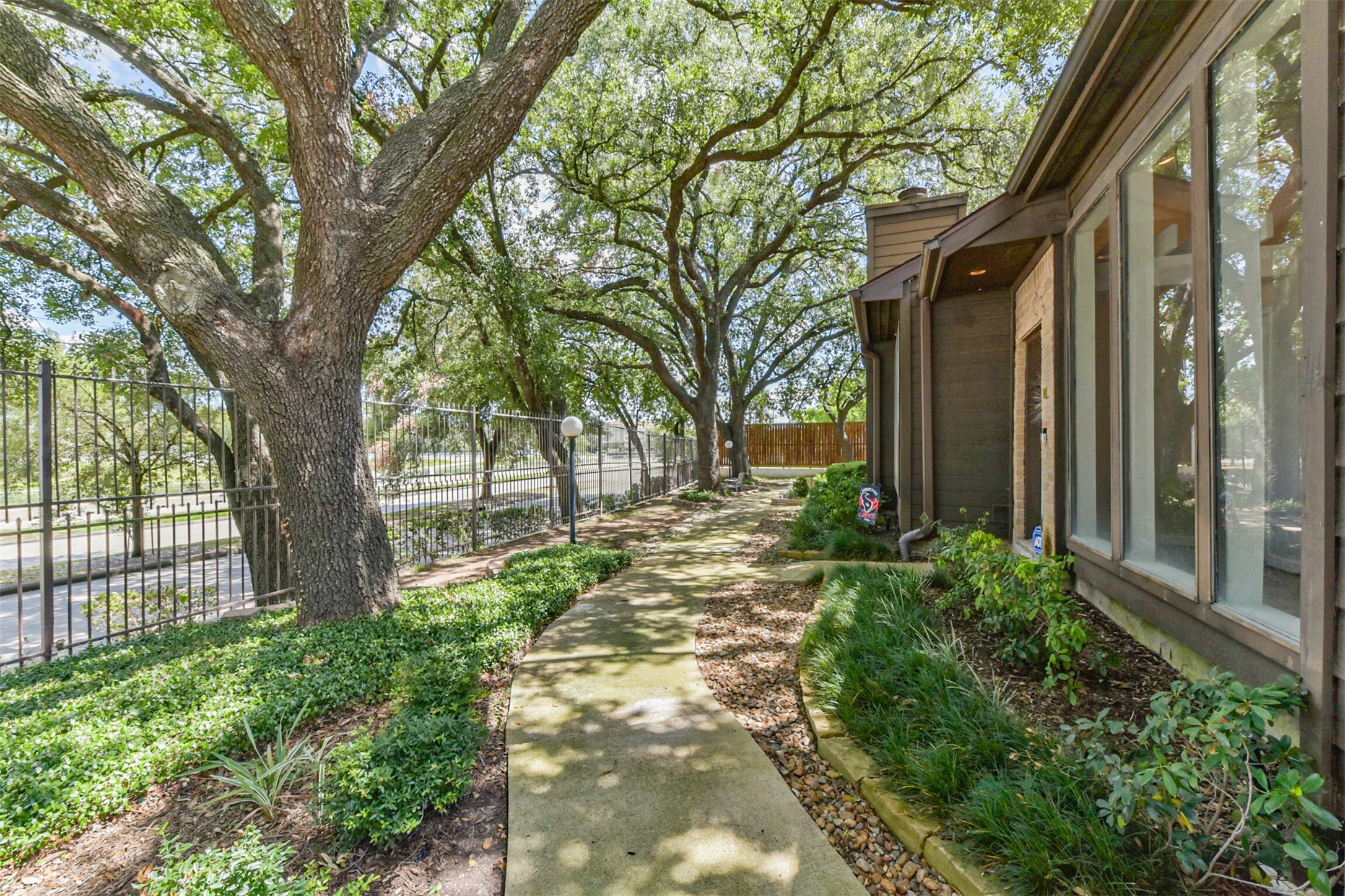 2601 S Braeswood Boulevard 105 Property Photo 35