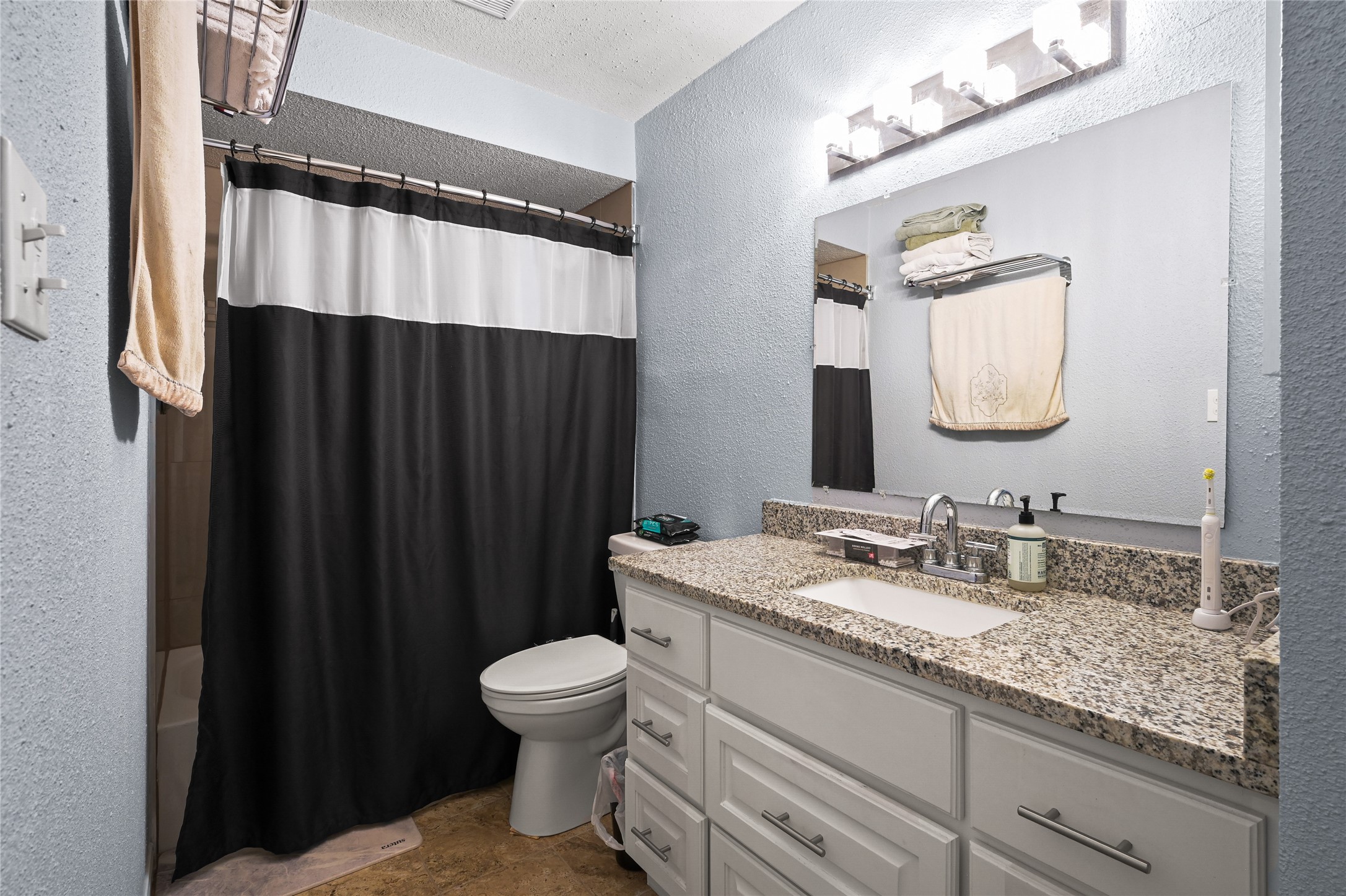 2400 N Braeswood Boulevard 131 Property Photo 10