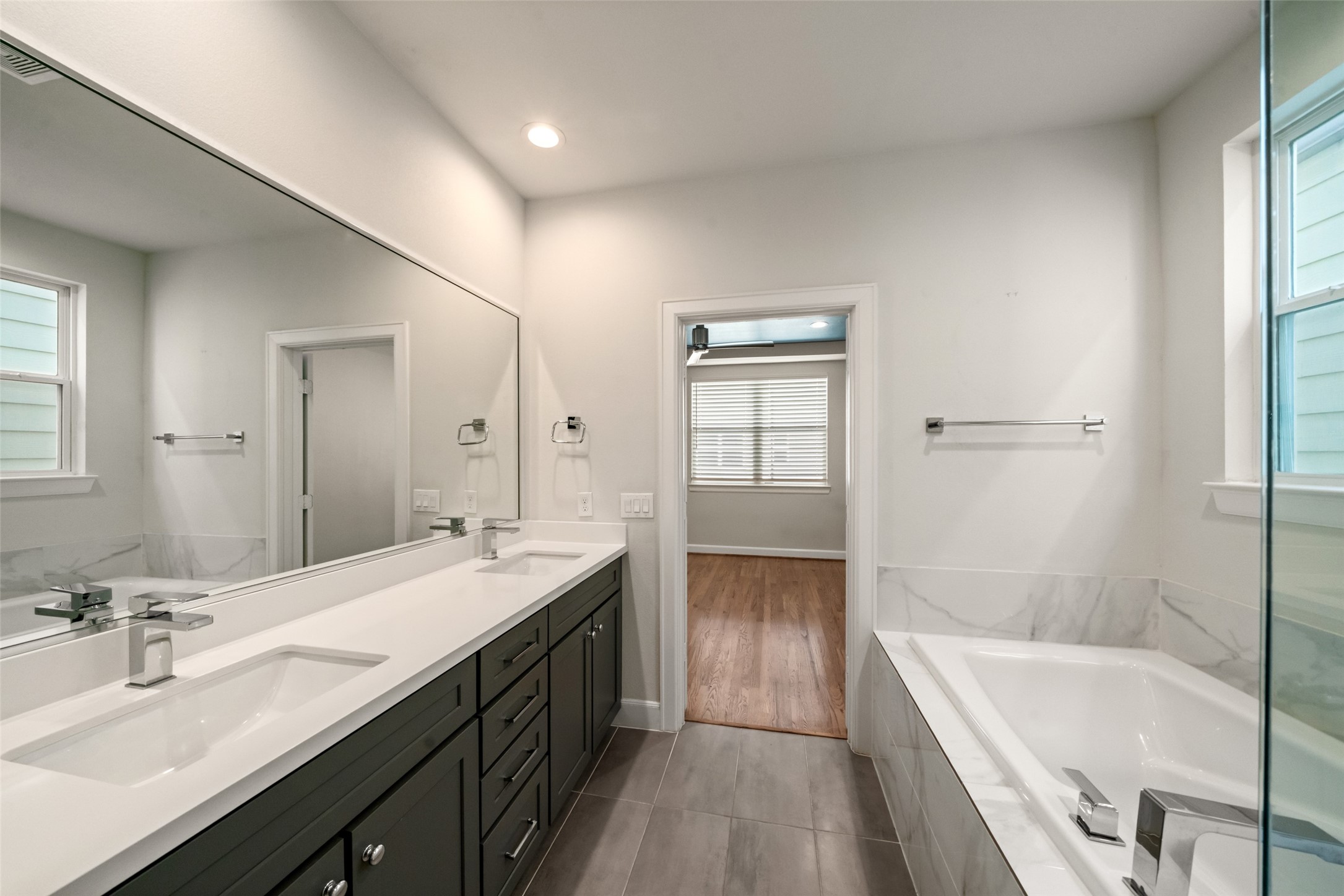 2779 Clinton Drive Property Photo 22