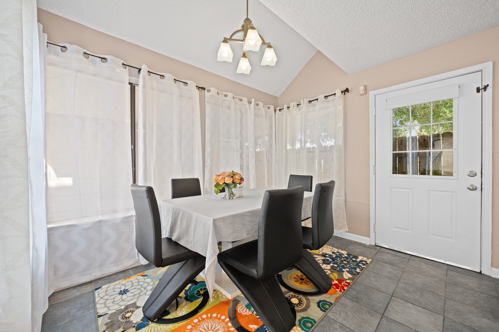 8629 Kinghaven Street Property Photo 16