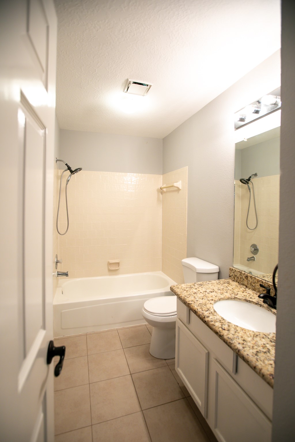36 Fallenstone Drive Property Photo 24