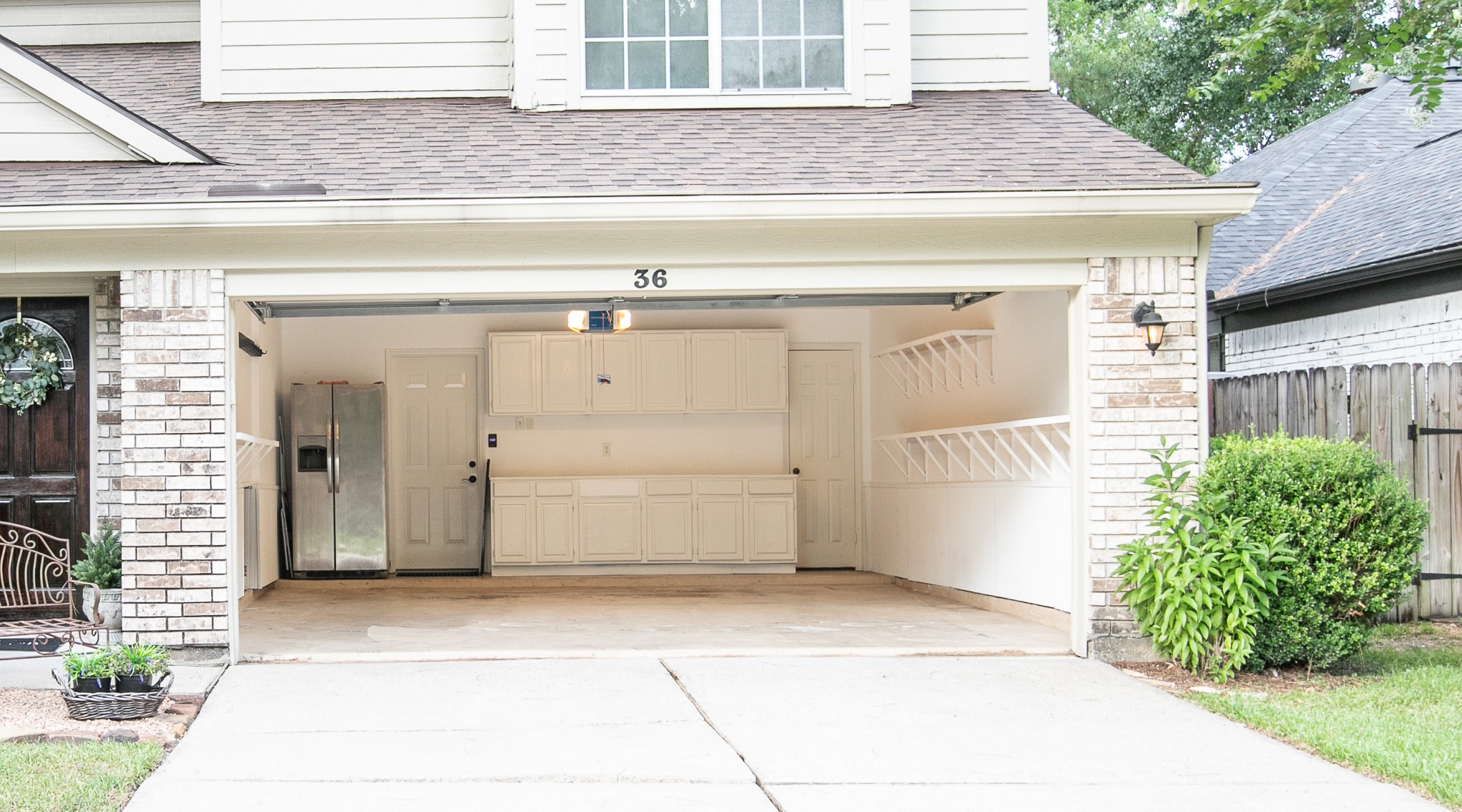 36 Fallenstone Drive Property Photo 27