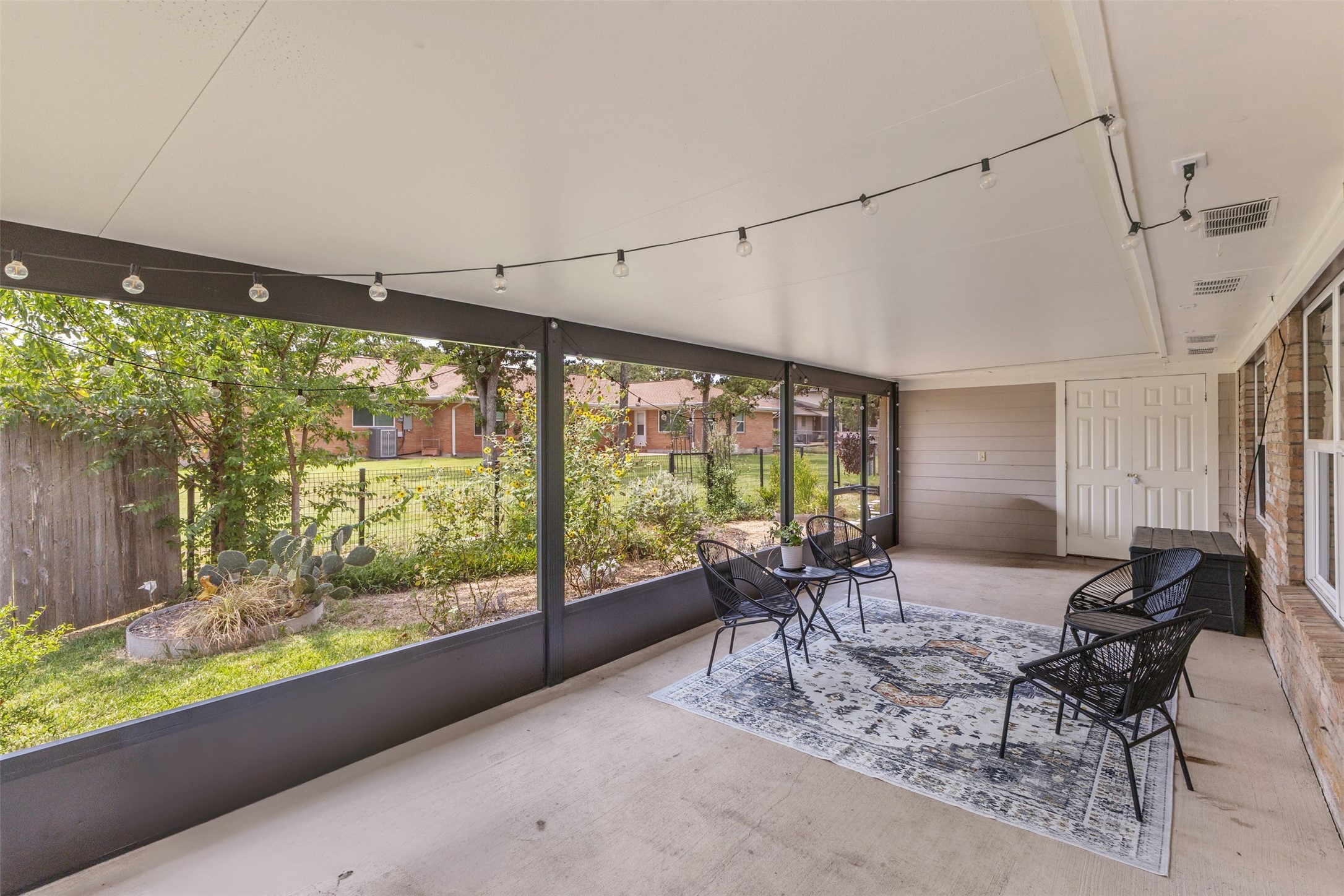 2310 Morningside Drive Property Photo 24