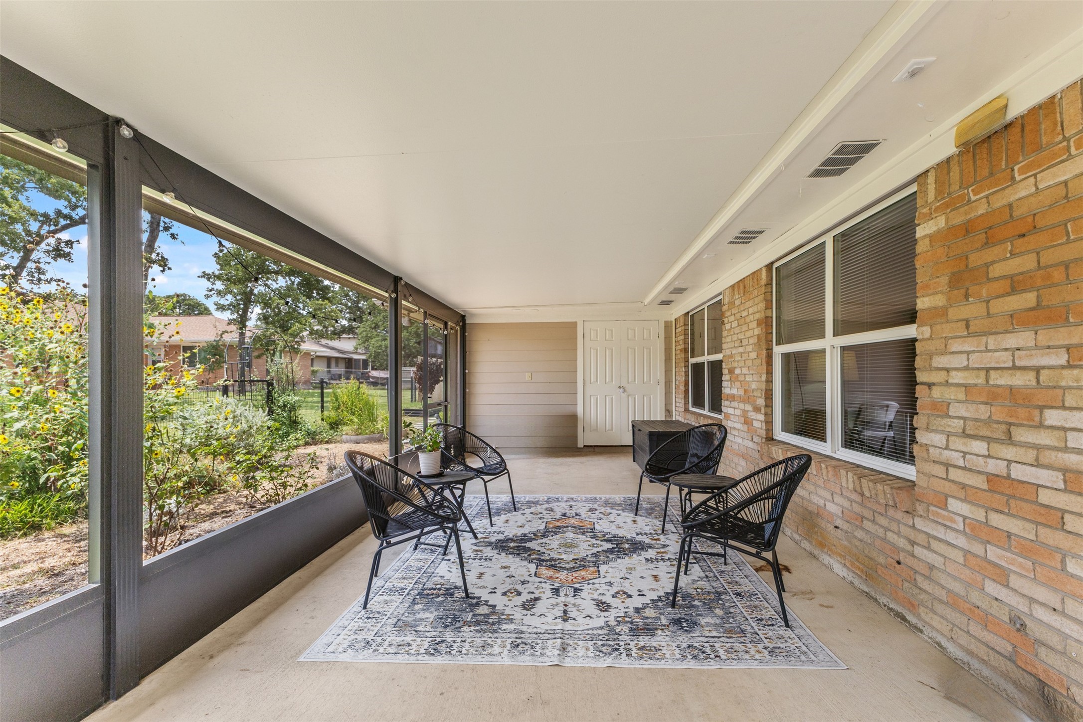 2310 Morningside Drive Property Photo 25