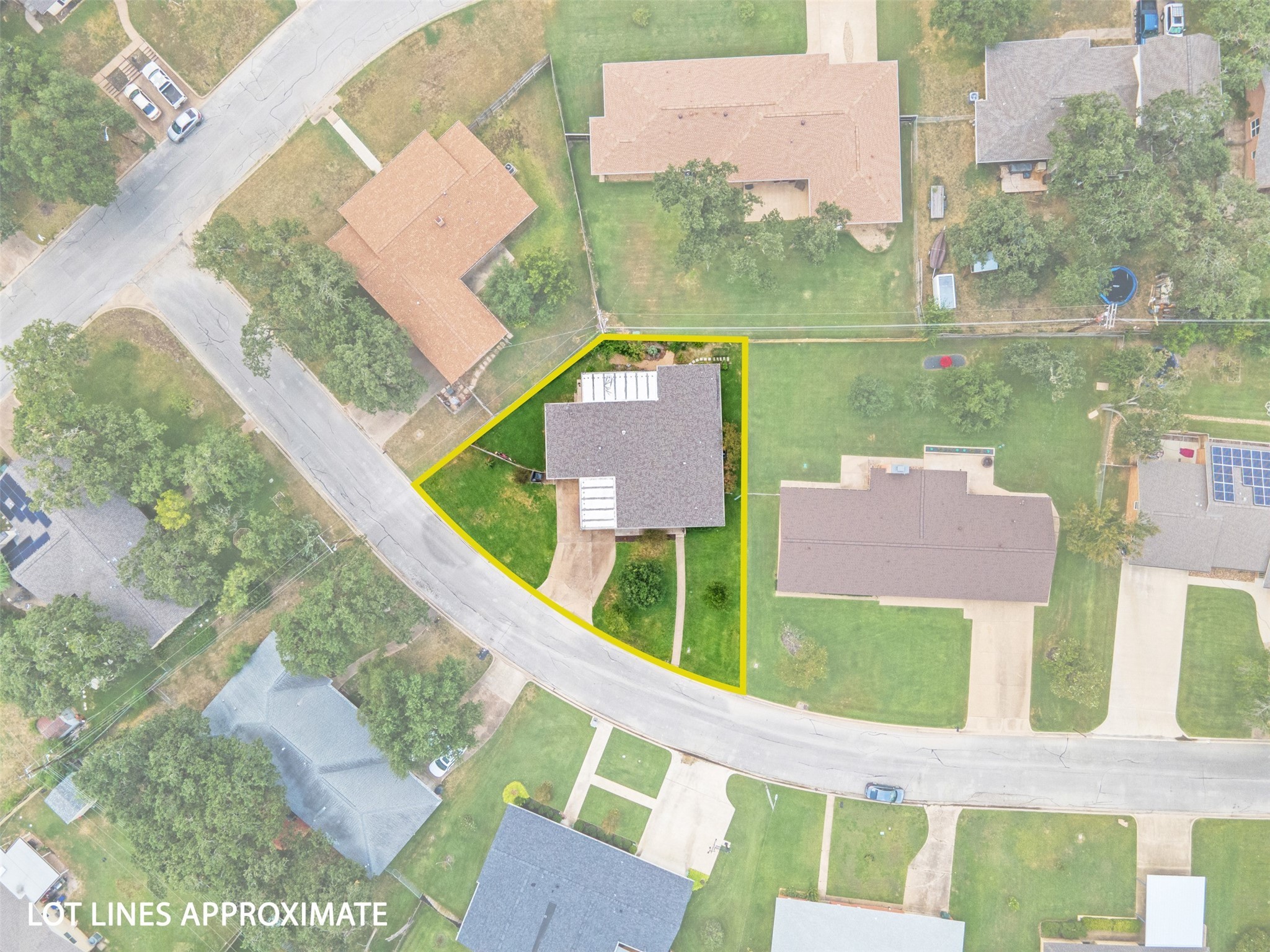 2310 Morningside Drive Property Photo 28