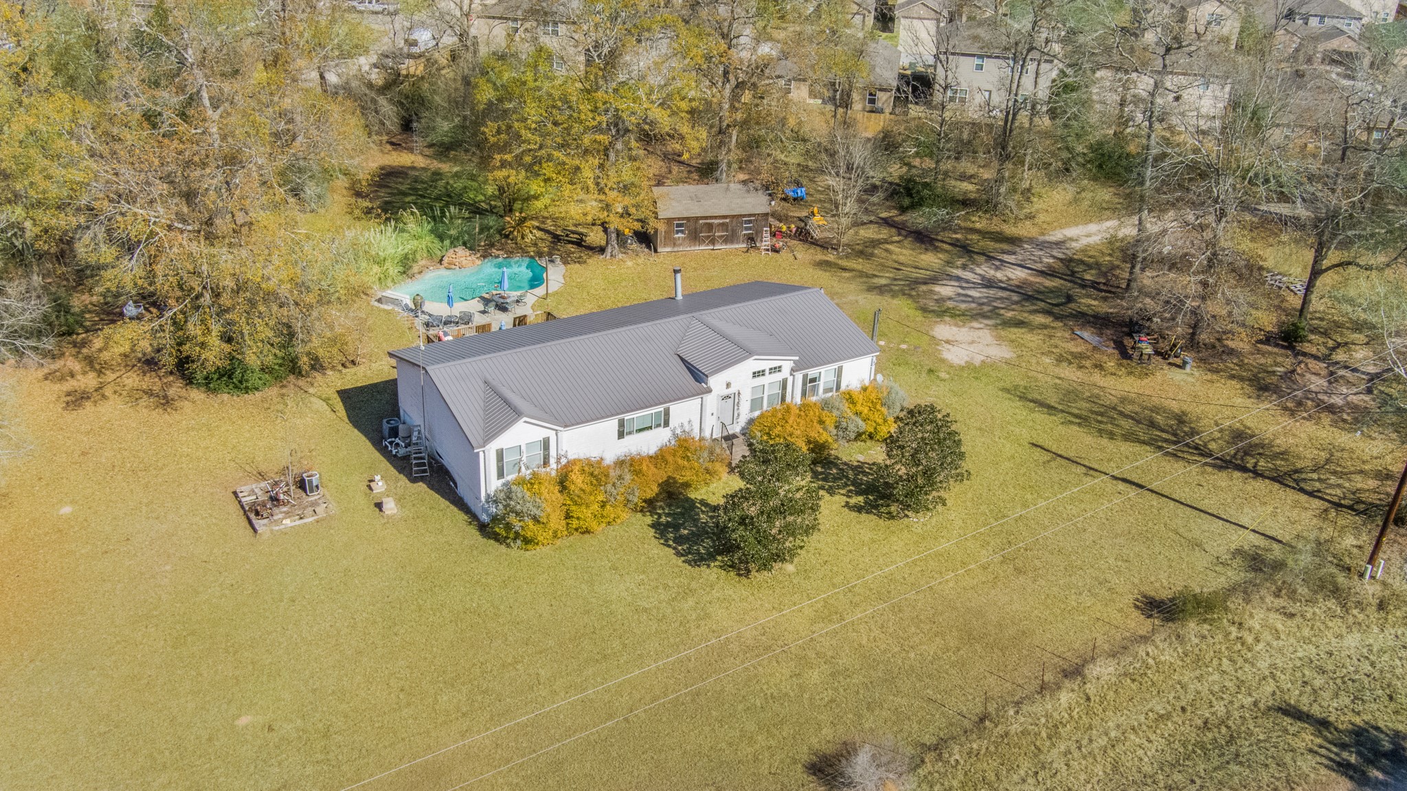 10676 Rutherford Road Property Photo 8