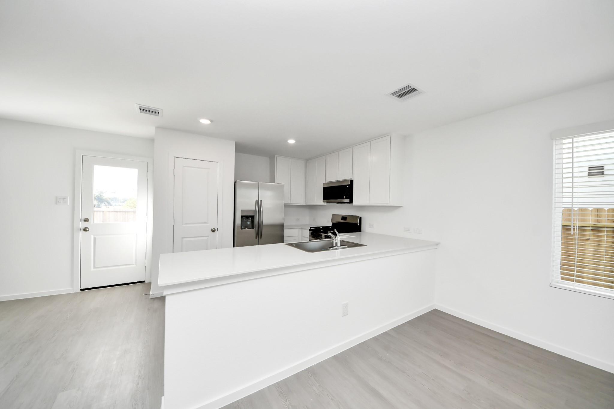 14664 S Ascot Bend Circle Property Photo 19