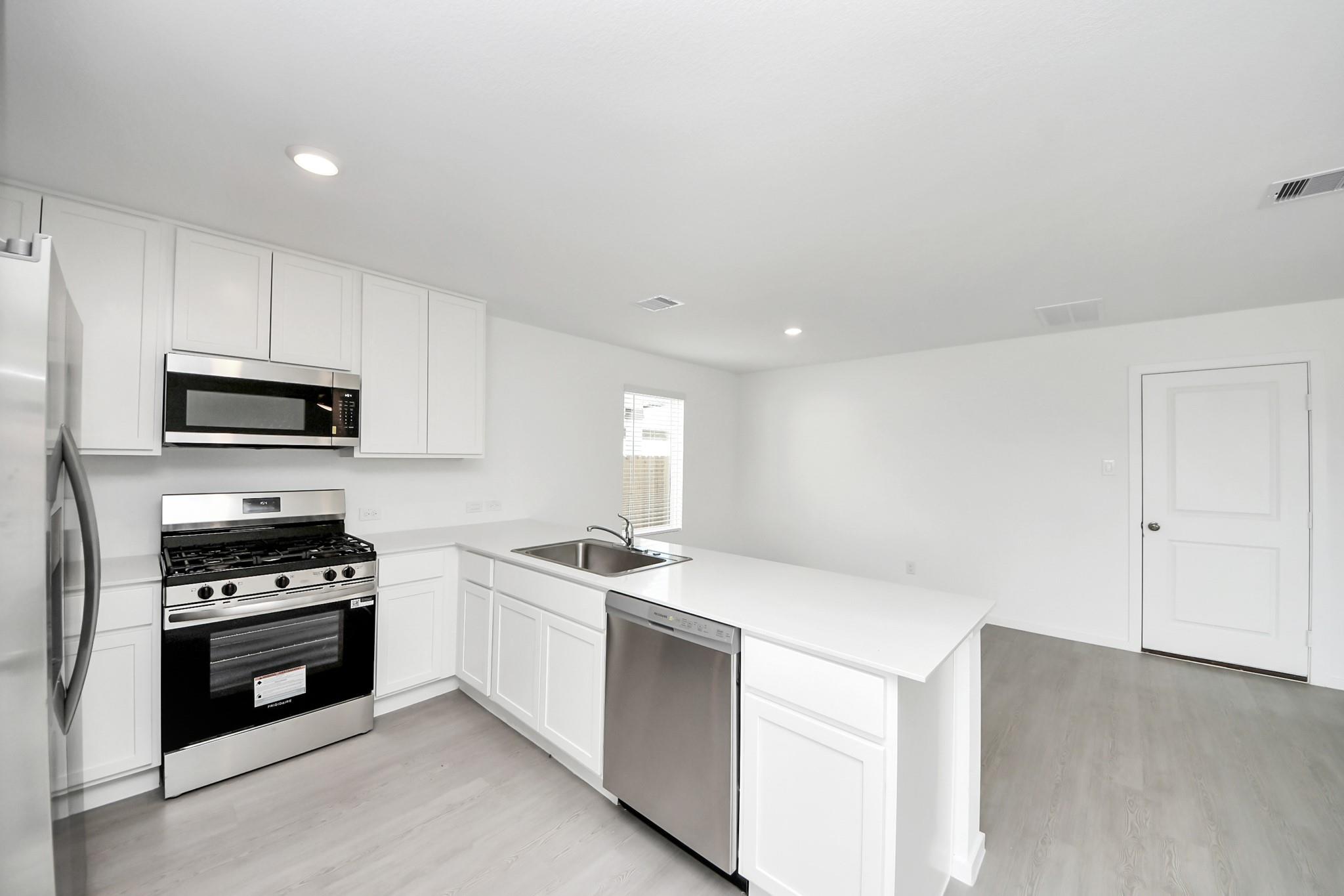 14664 S Ascot Bend Circle Property Photo 21