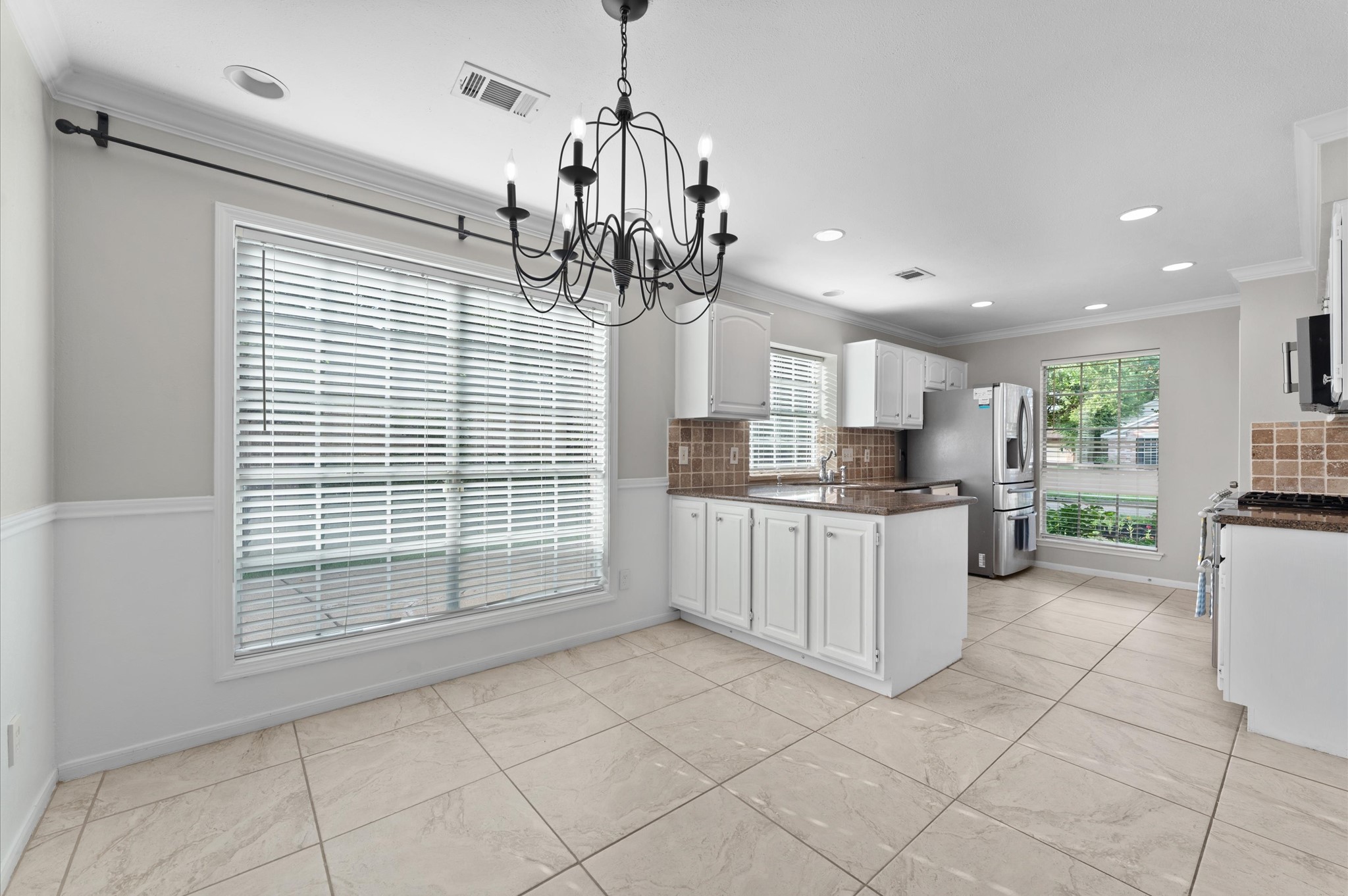 16338 Hickory Point Road Property Photo 9