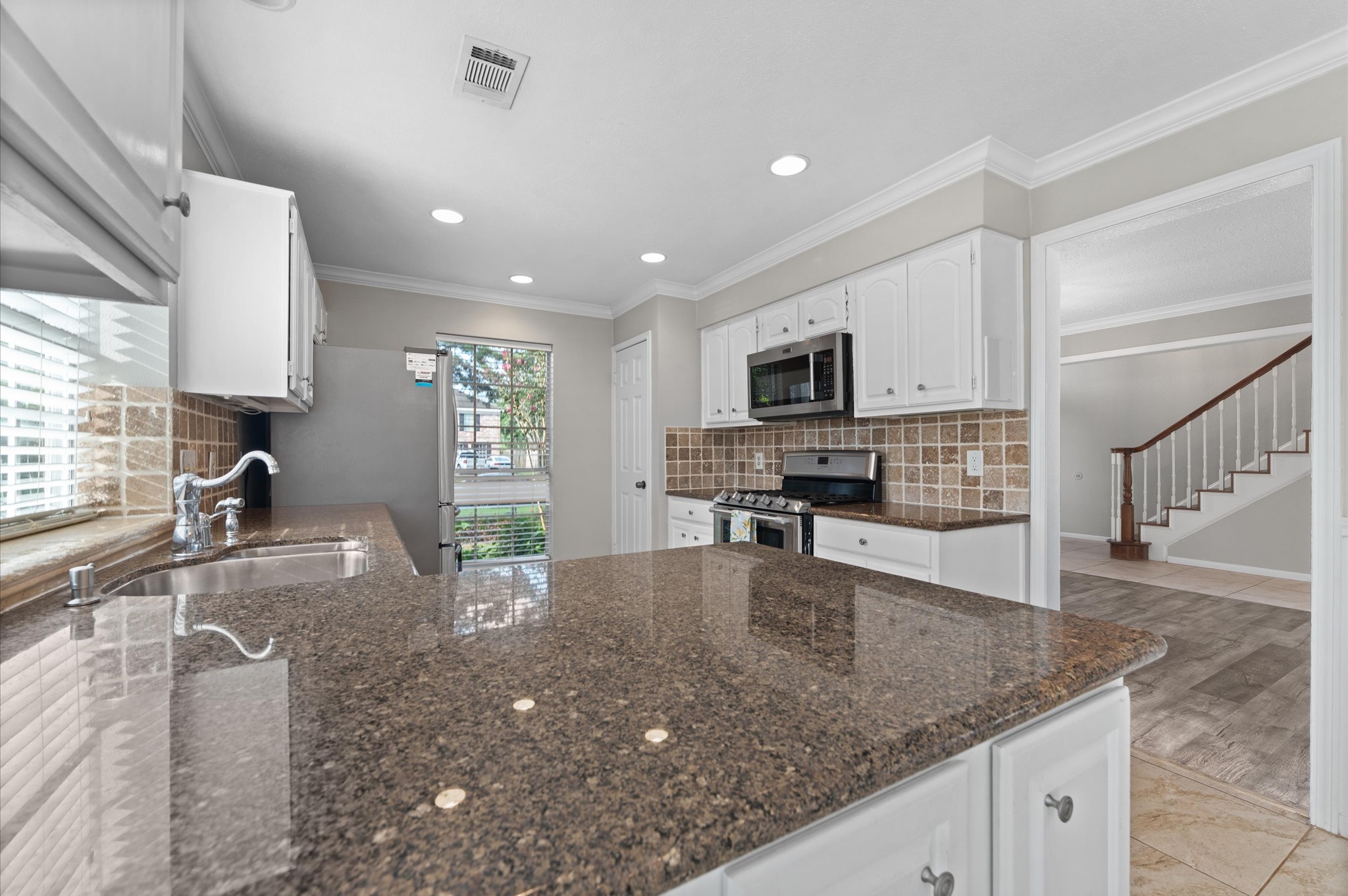 16338 Hickory Point Road Property Photo 12