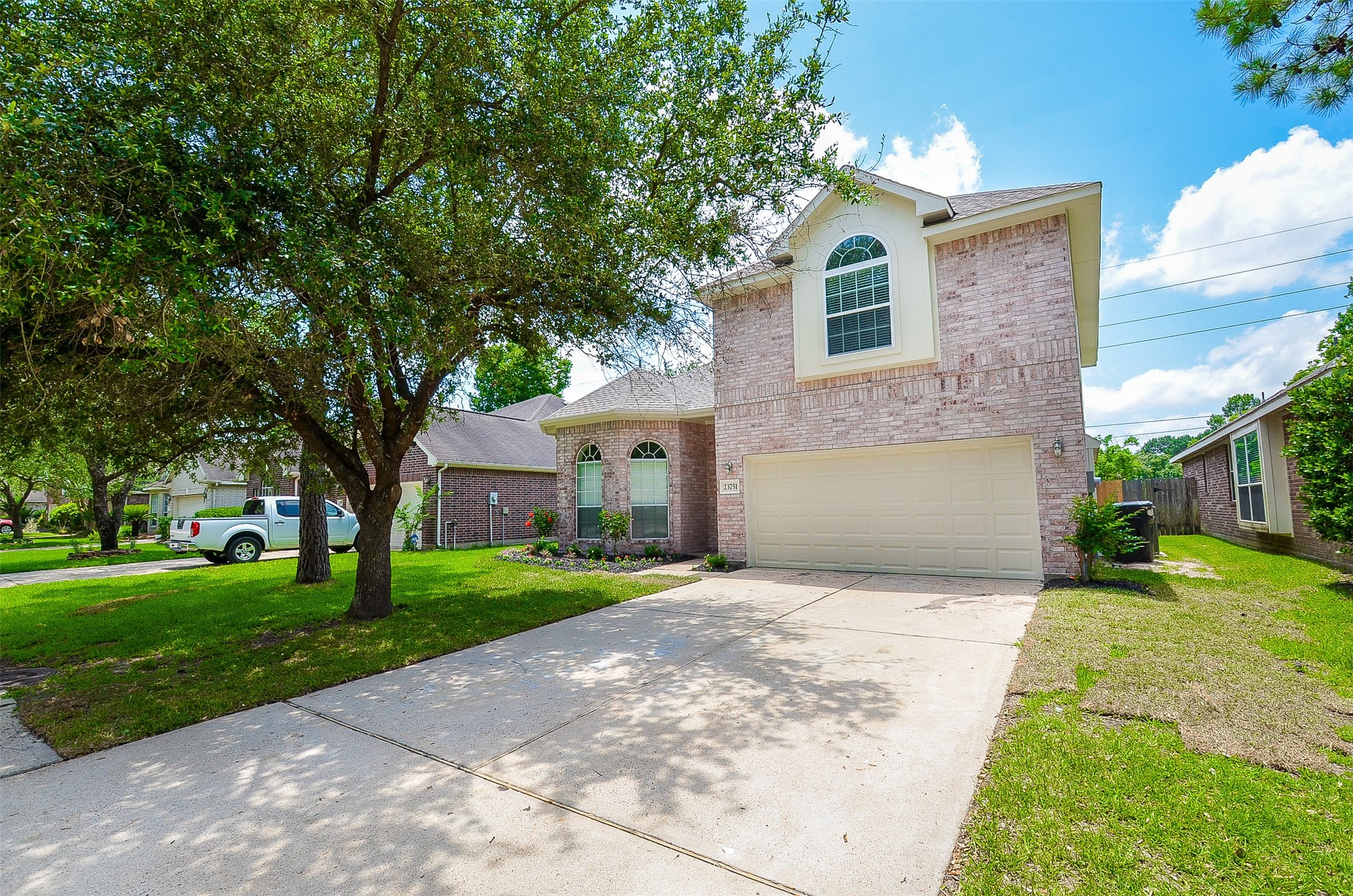 23751 River Place Drive Property Photo 3