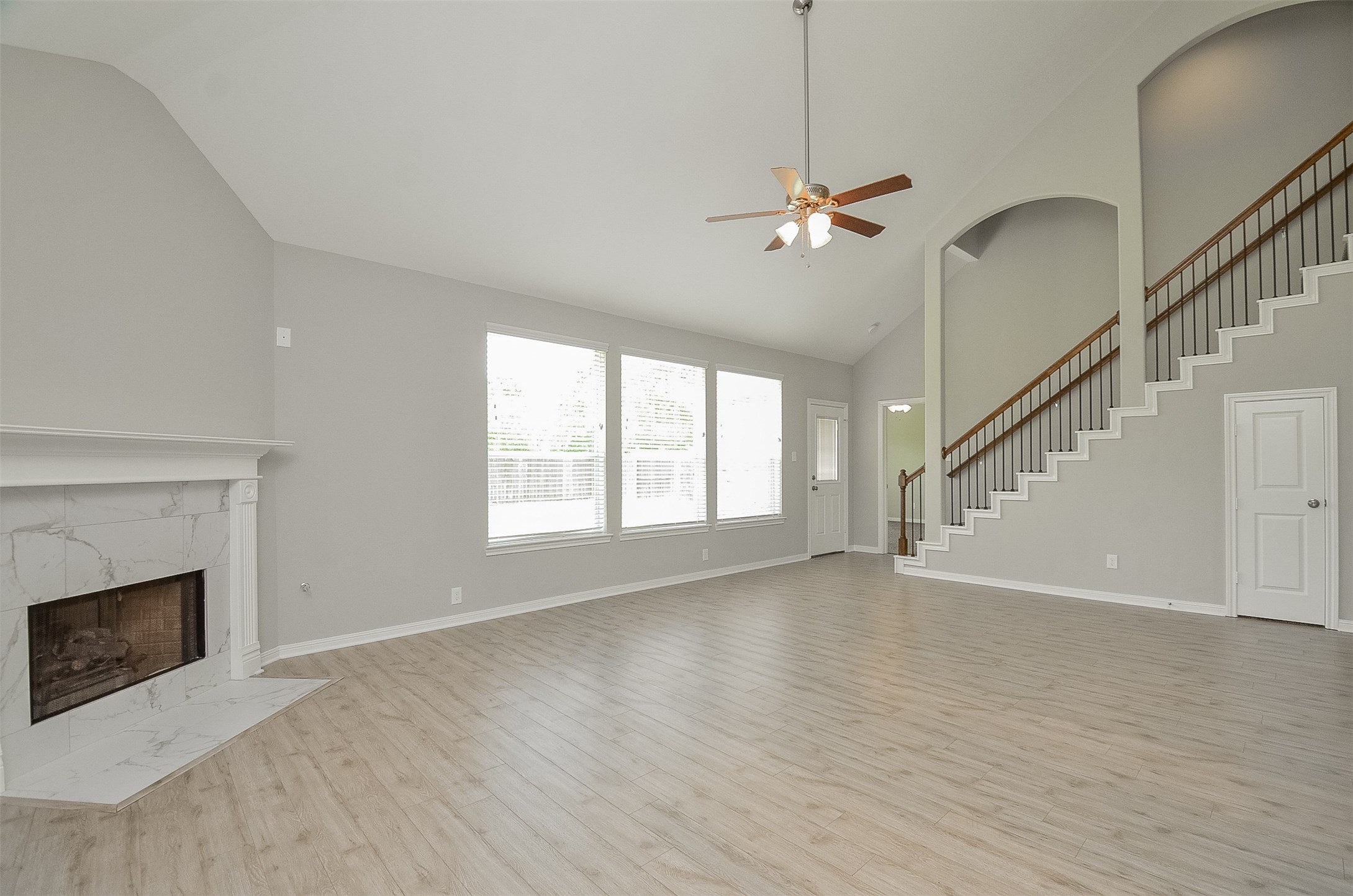 23751 River Place Drive Property Photo 7