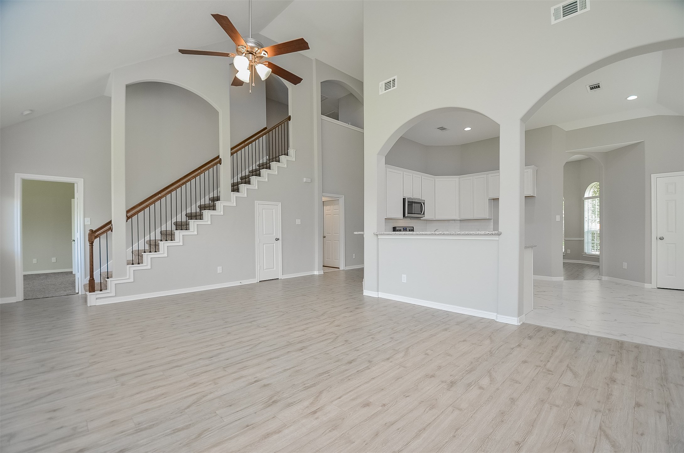 23751 River Place Drive Property Photo 8
