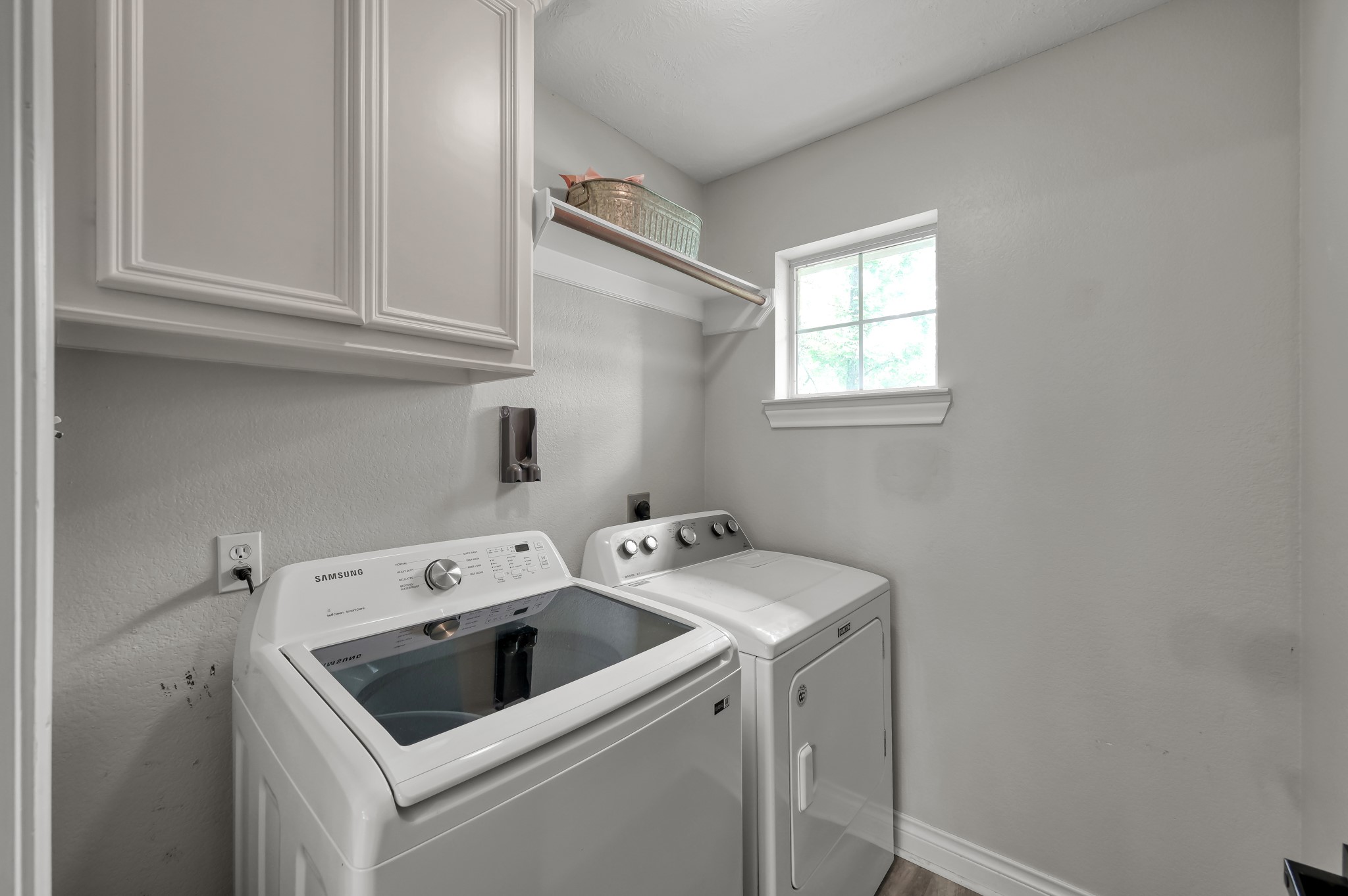 3215 Canterbury Lane Property Photo 42