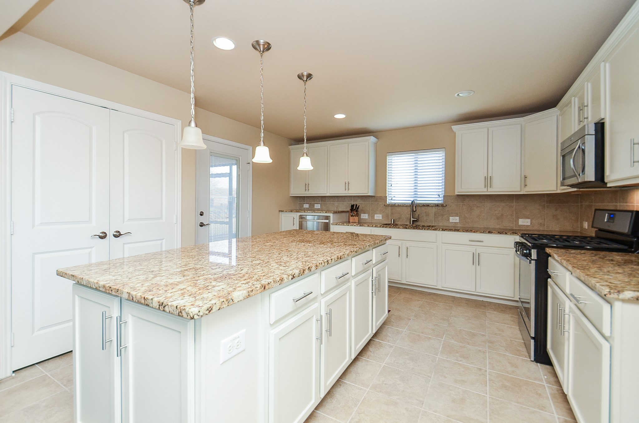 3214 Dandelion Drive Property Photo 13