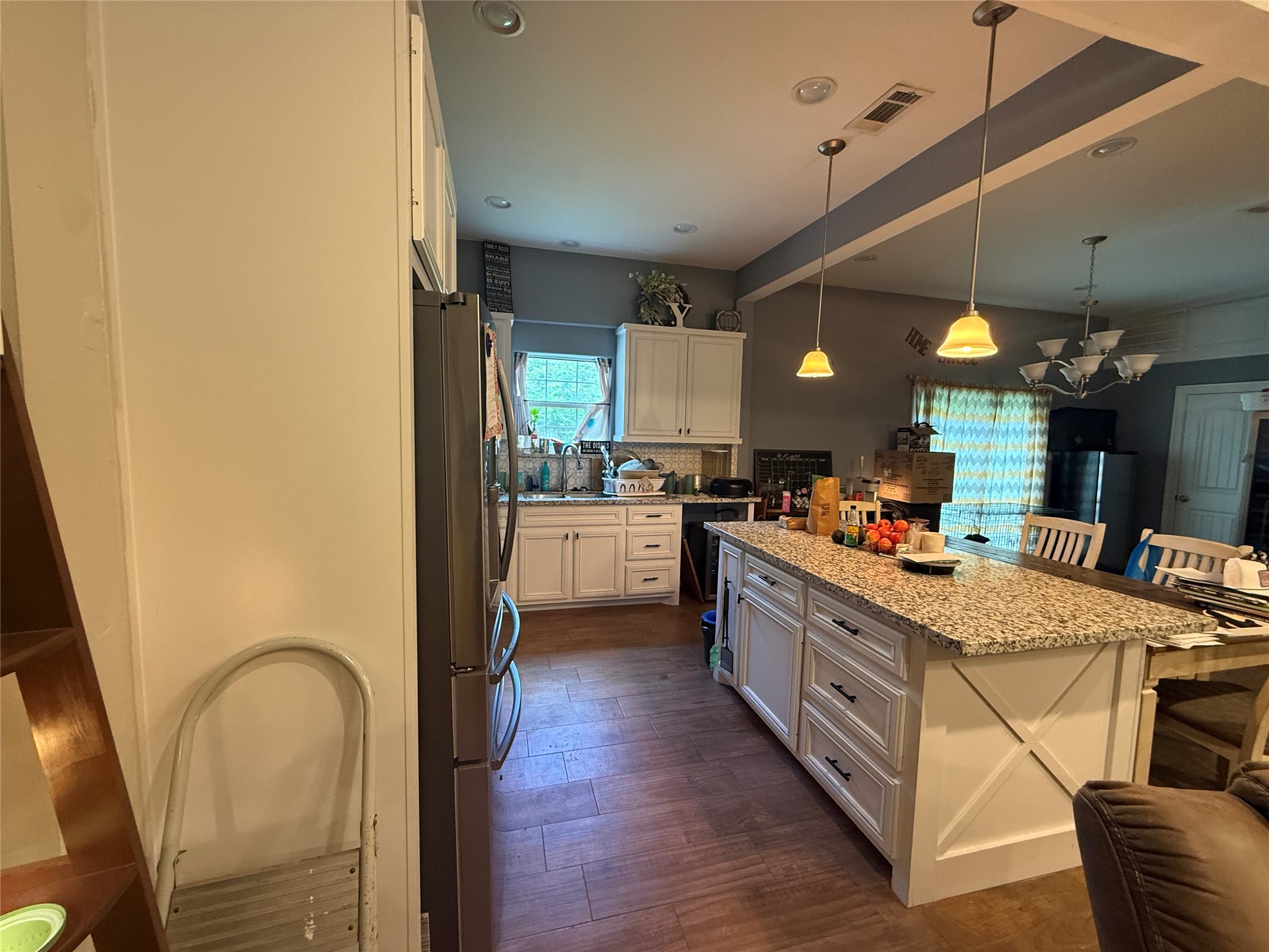 132 County Road 48821 Property Photo 9