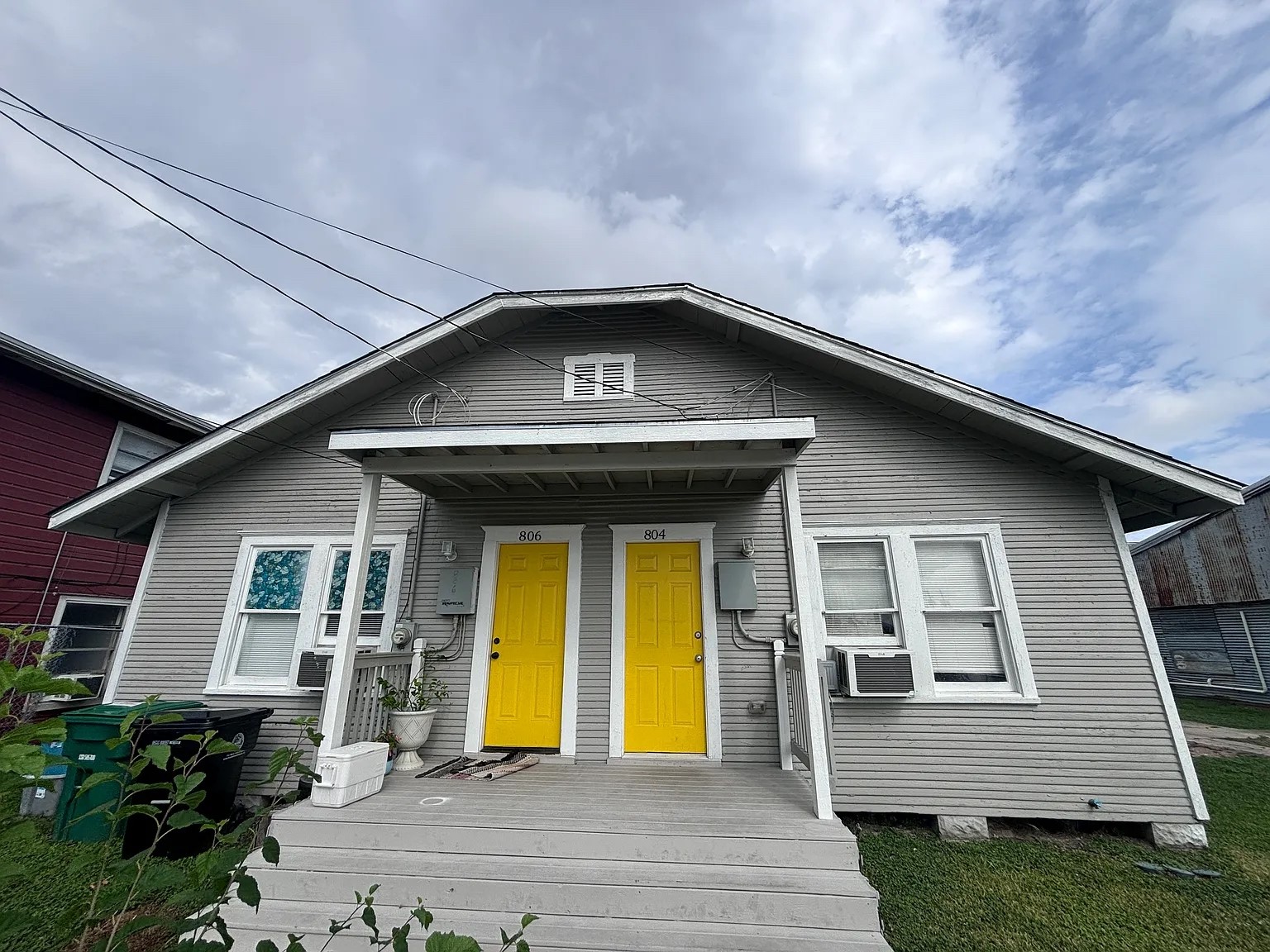 804 Louise St Property Photo 7
