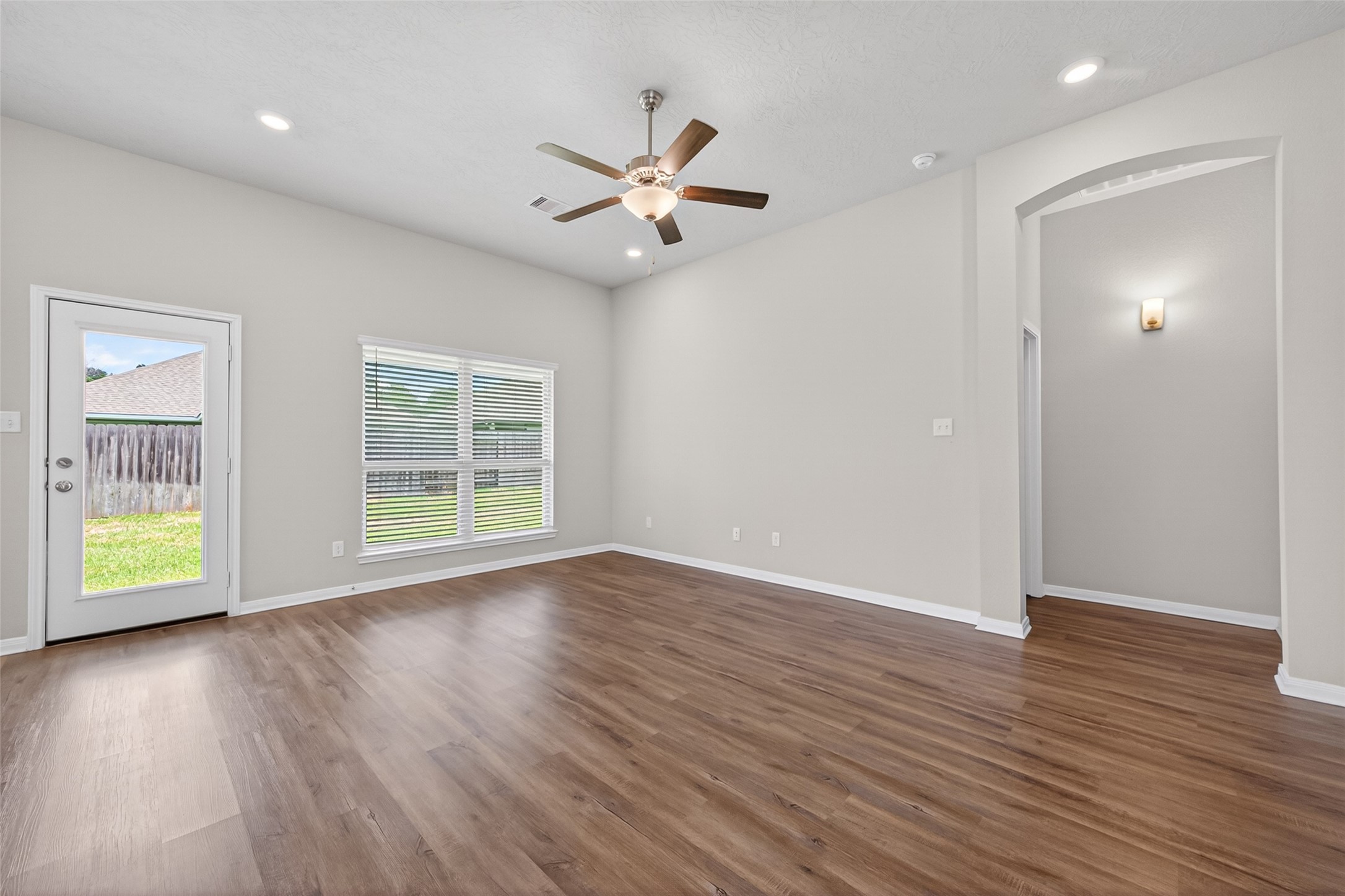 14370 S Summerchase Circle Property Photo 12