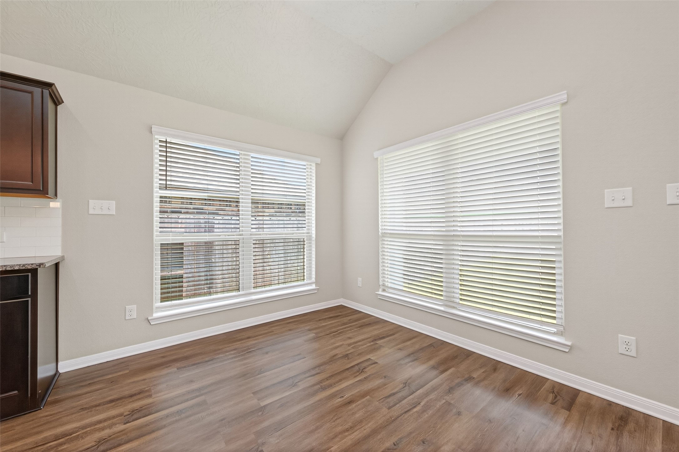 14370 S Summerchase Circle Property Photo 17