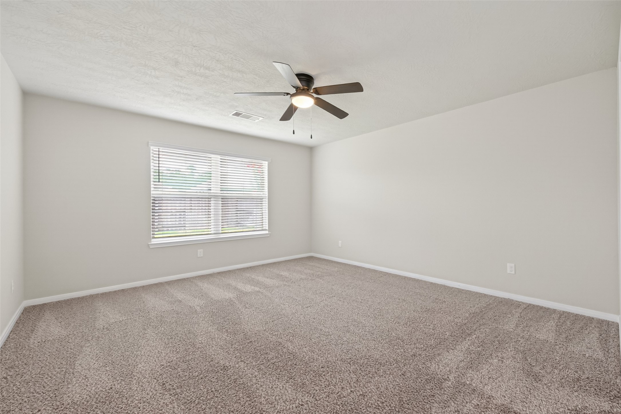 14370 S Summerchase Circle Property Photo 19