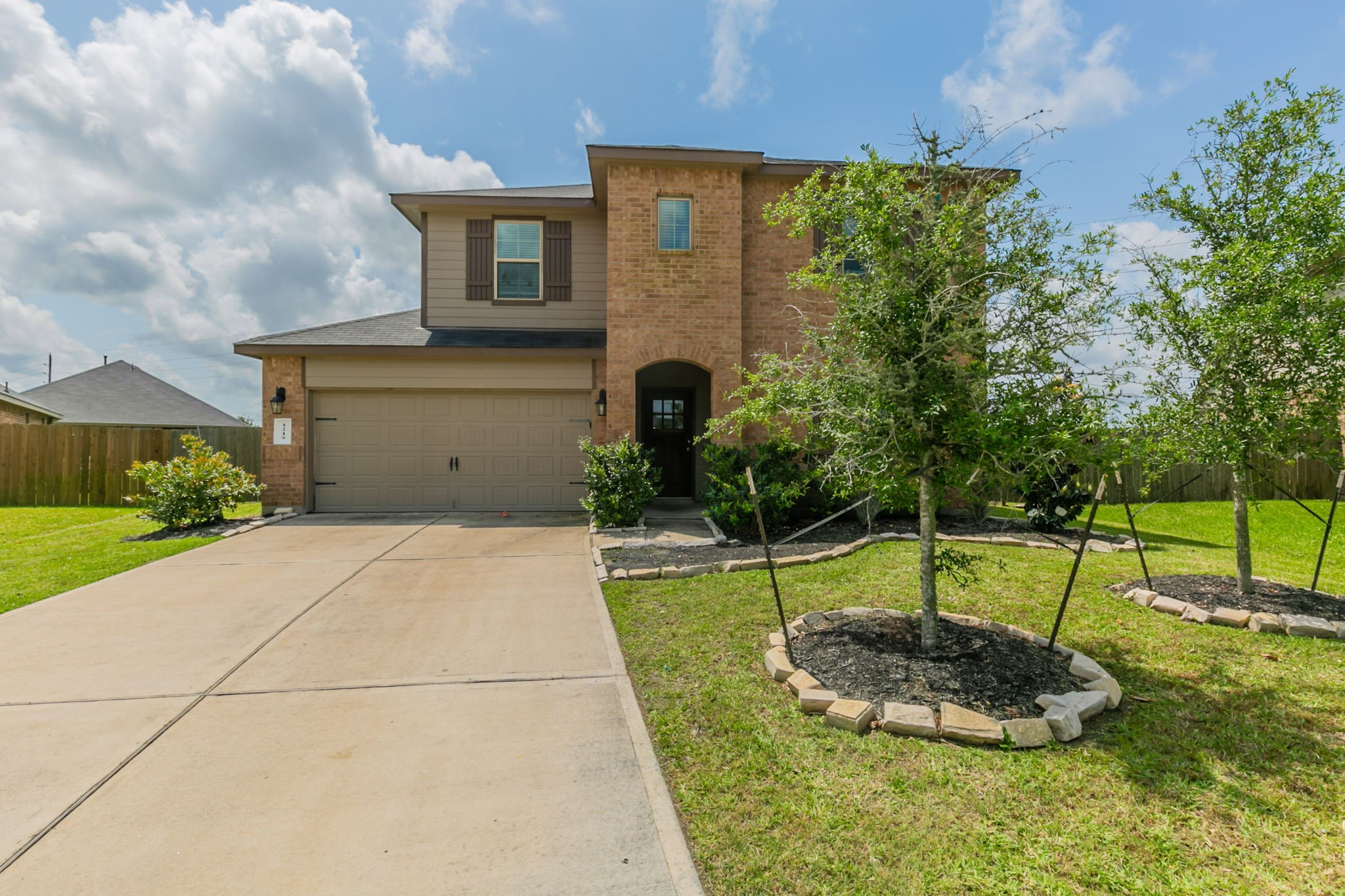1219 Governor Drive Property Photo 1