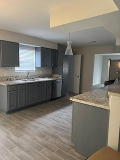5028 Mayflower Street Property Photo 2