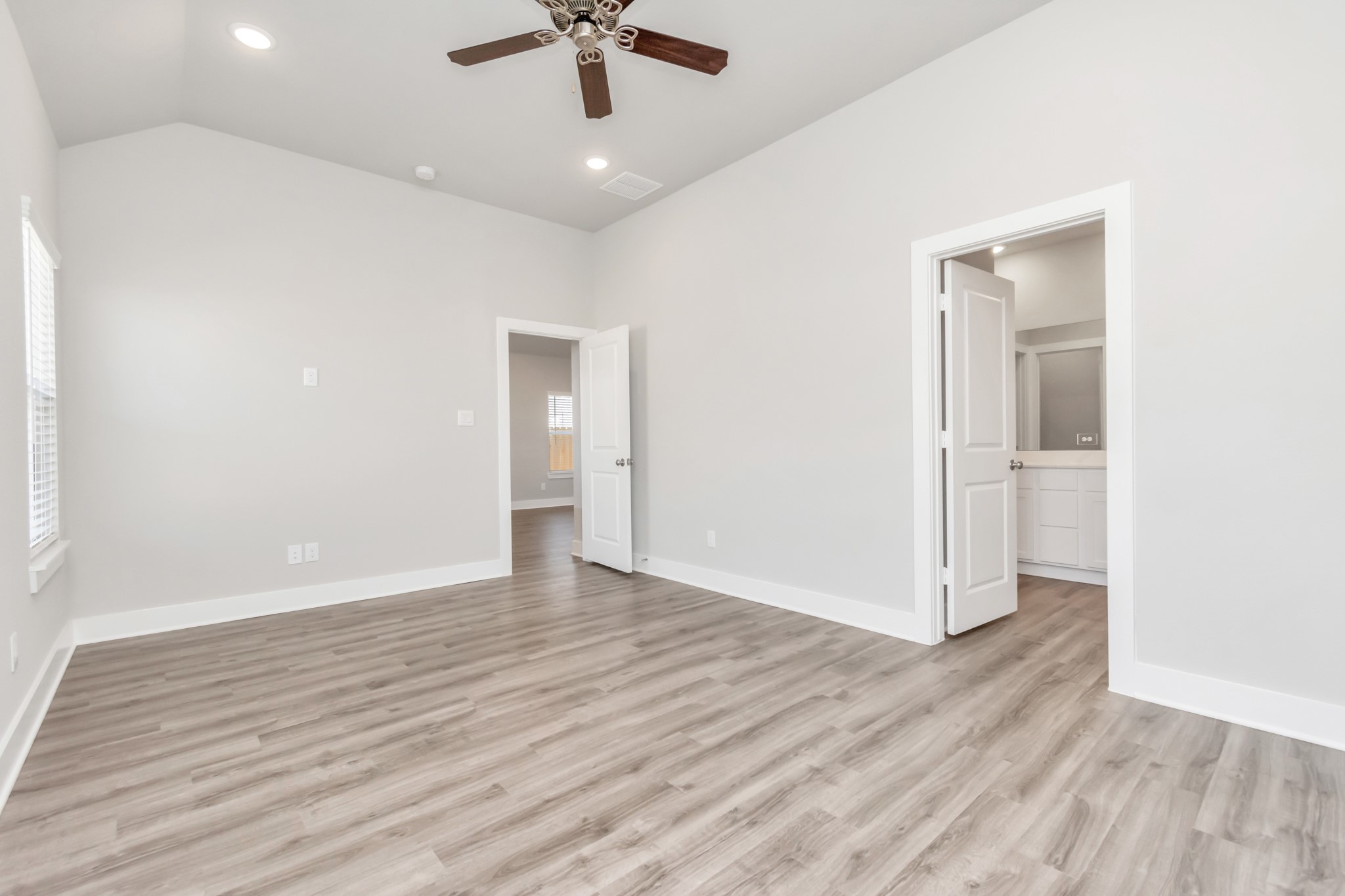 21027 Montego Breeze Lane Property Photo 7