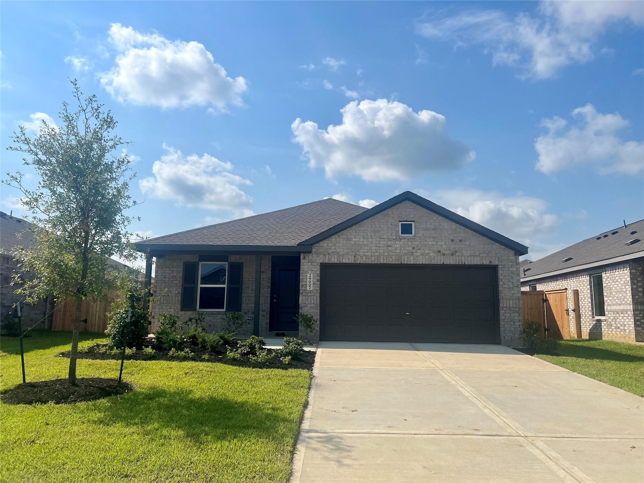 29007 Grazing Plains Lane Property Photo 1