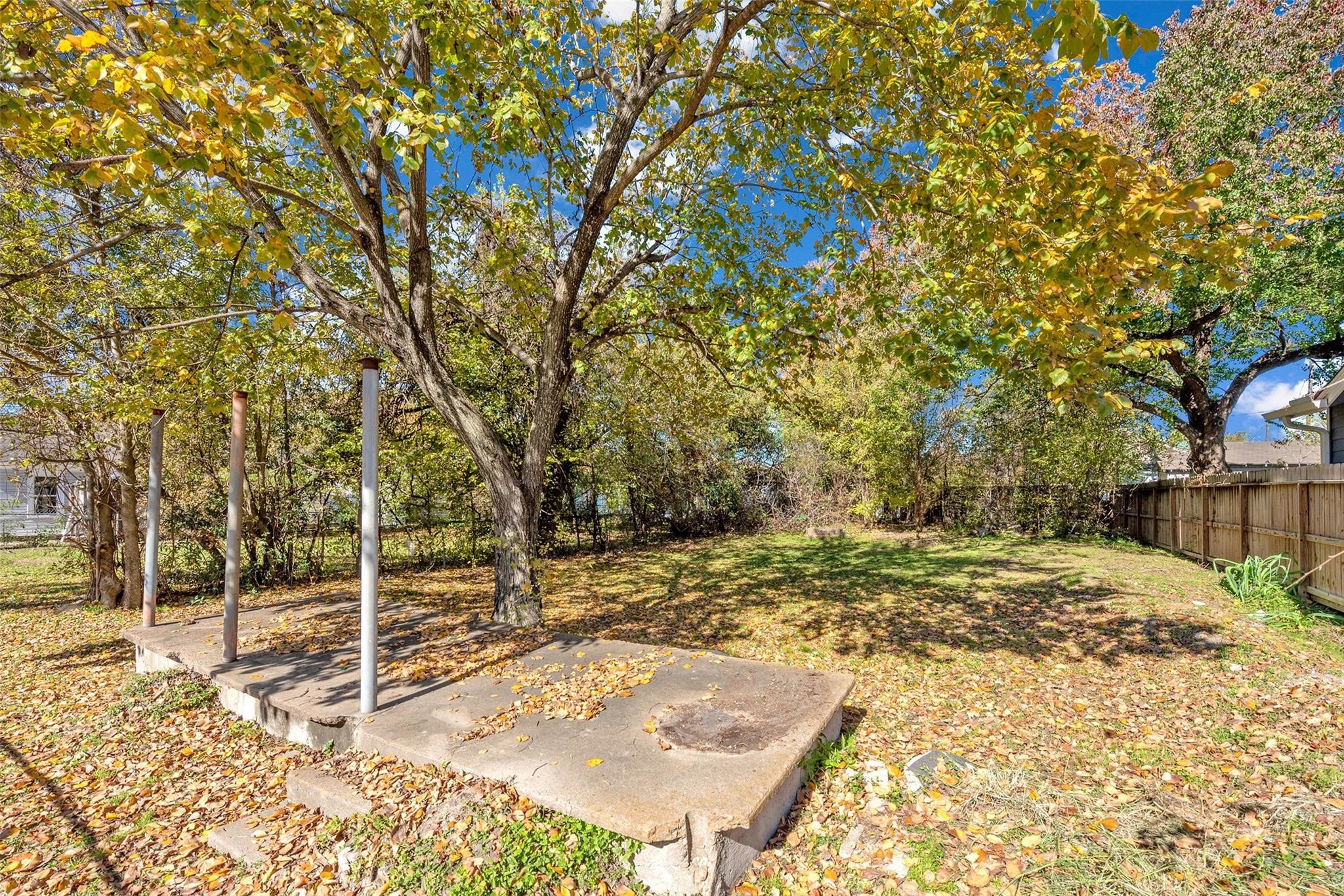 3209 Adelia Street Property Photo 7
